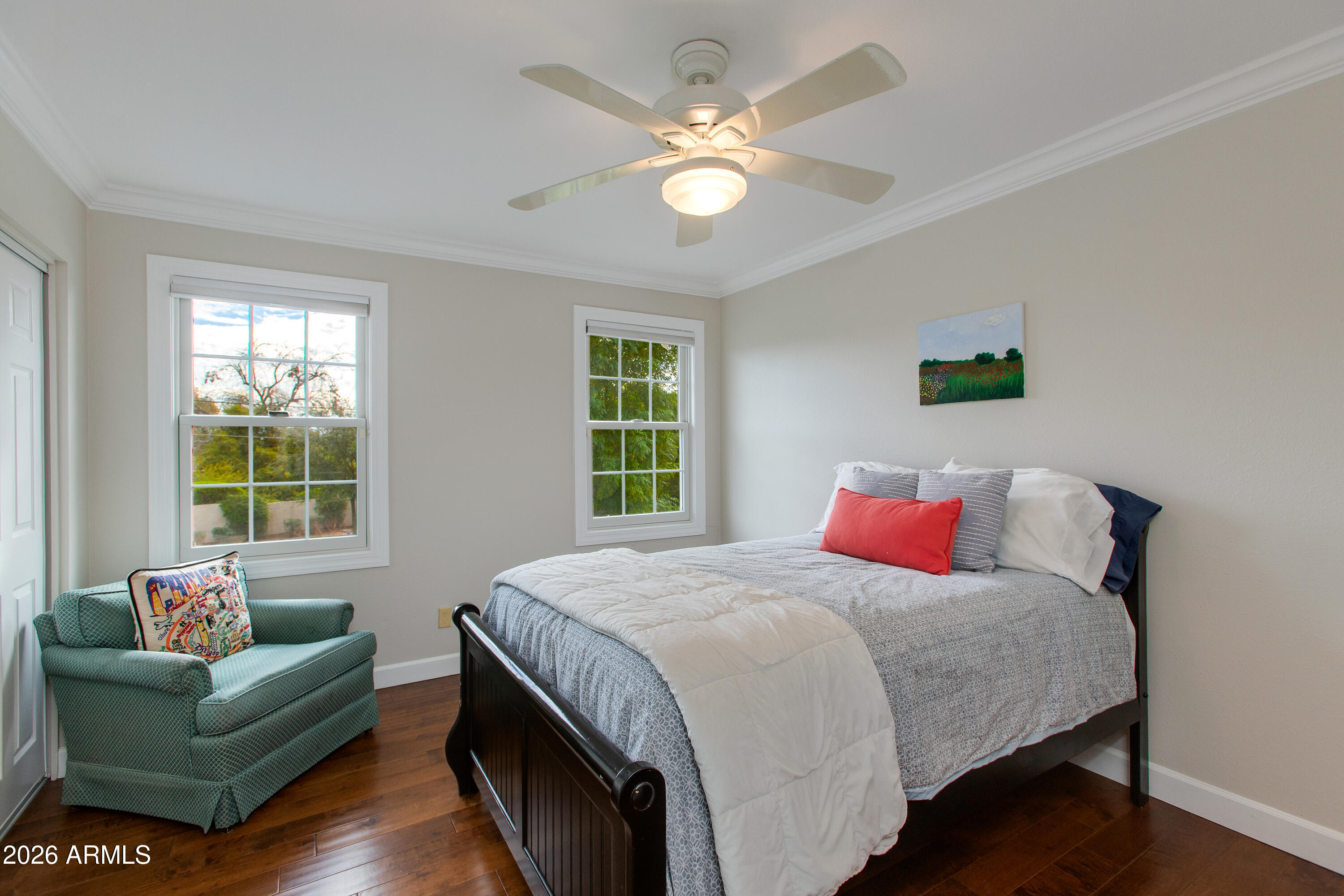 CASA DE CAMELBACK - Residential