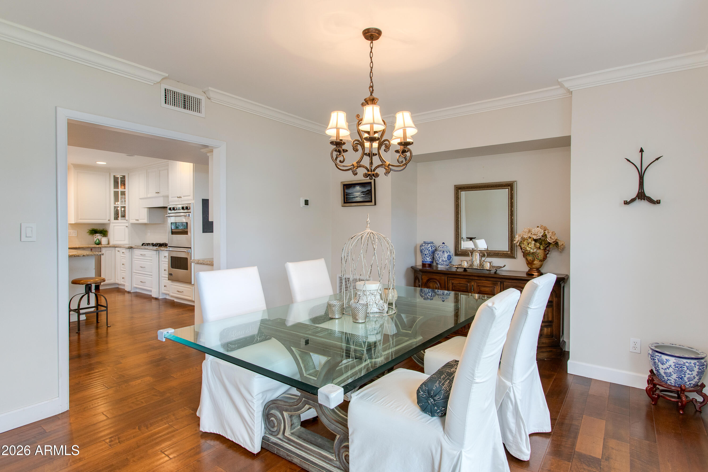 CASA DE CAMELBACK - Residential