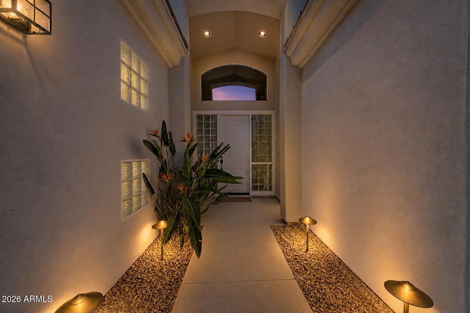 STONEGATE - Residential