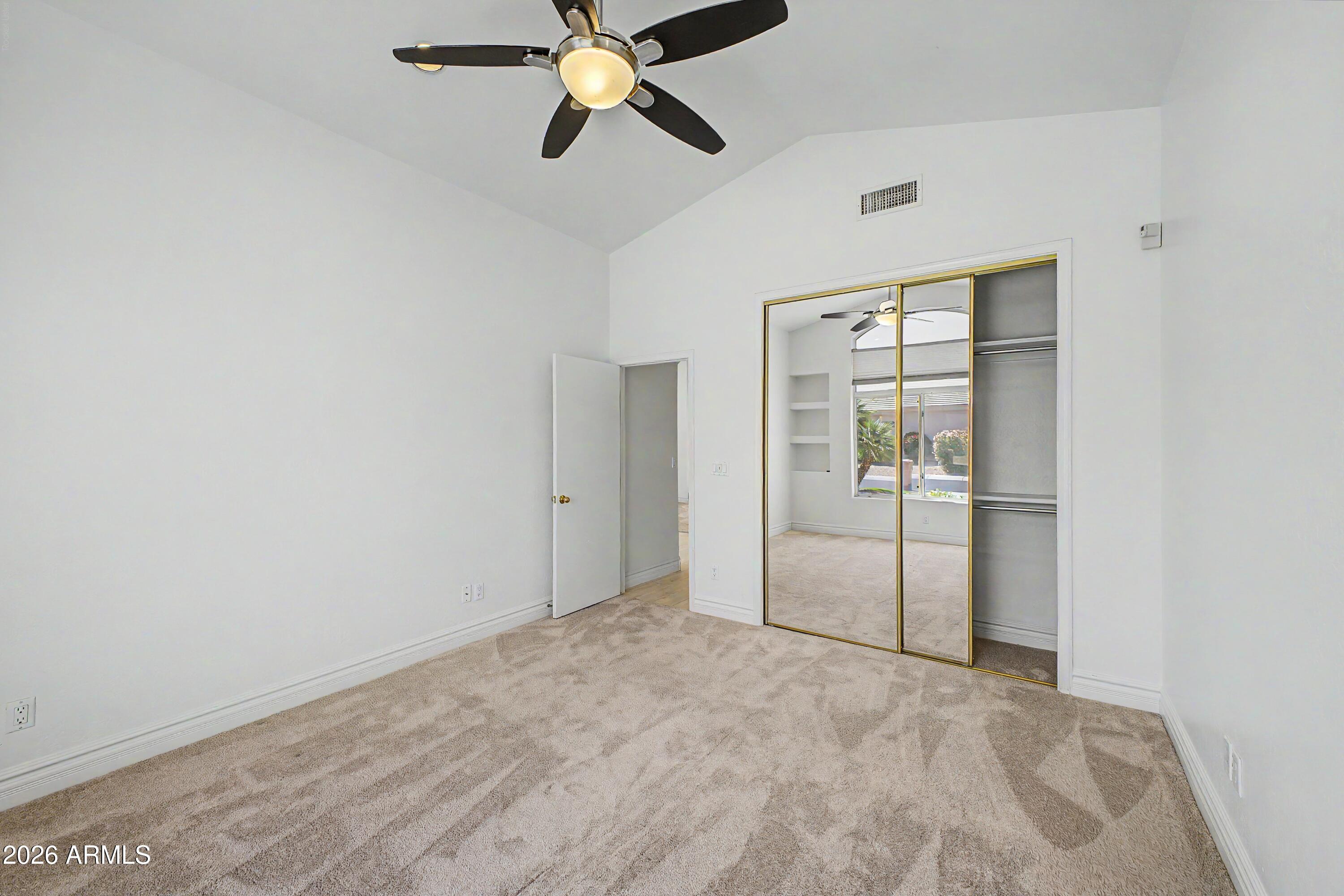 STONEGATE - Residential