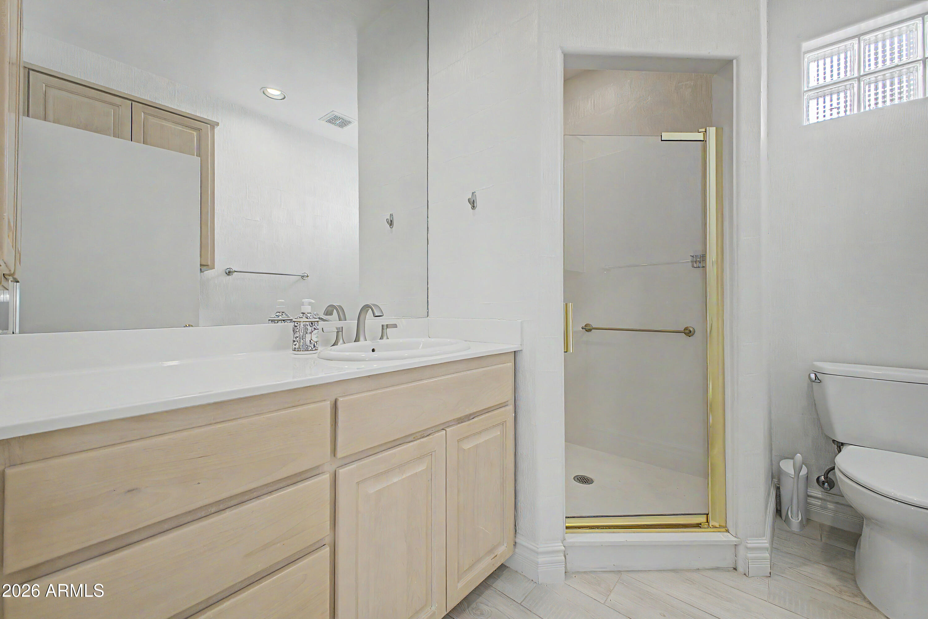 STONEGATE - Residential