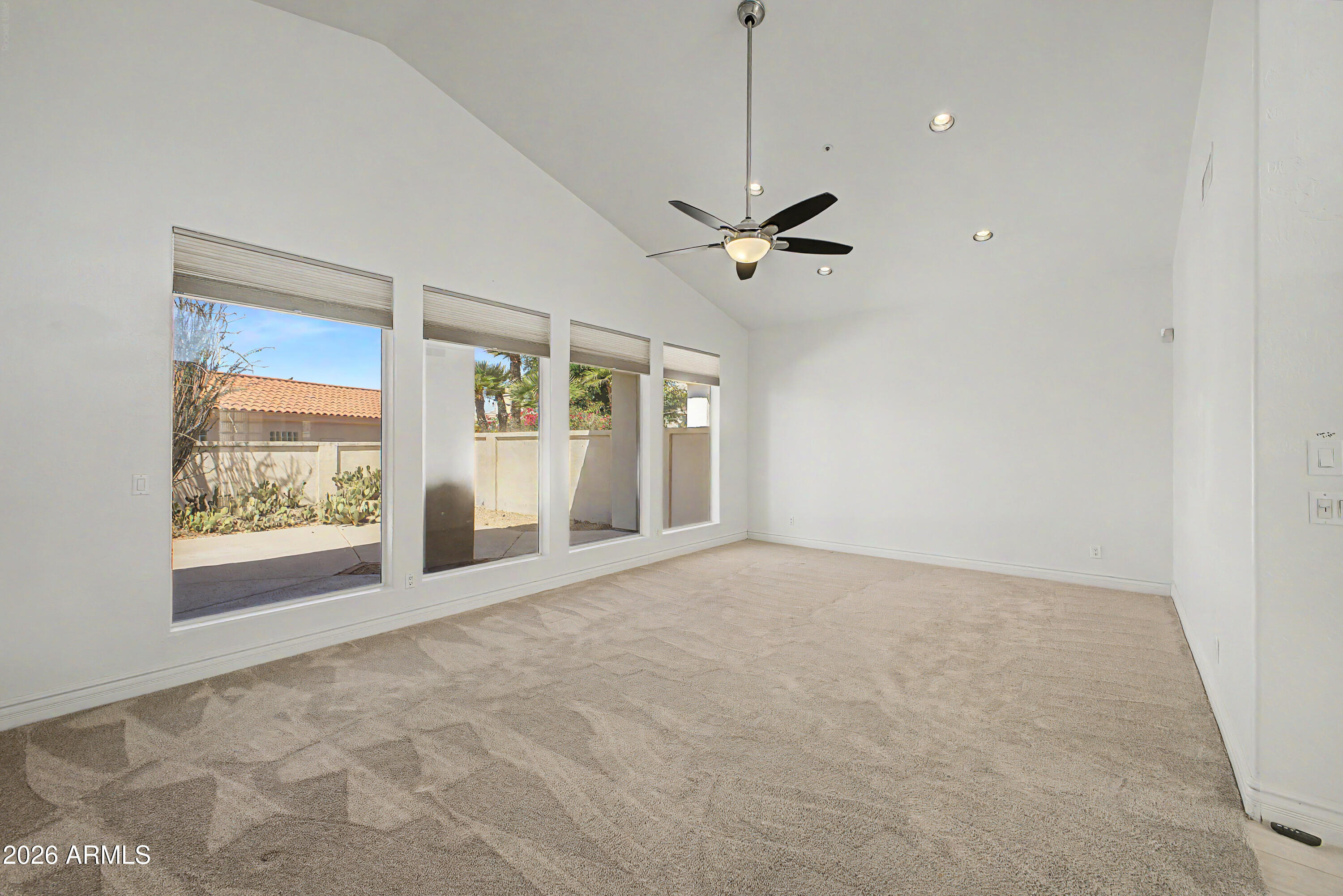 STONEGATE - Residential