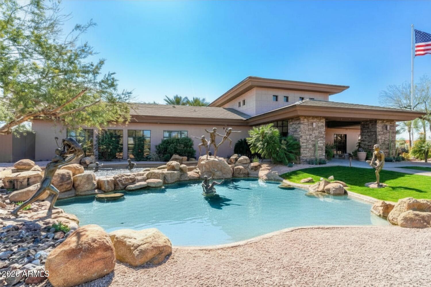 STONEGATE - Residential