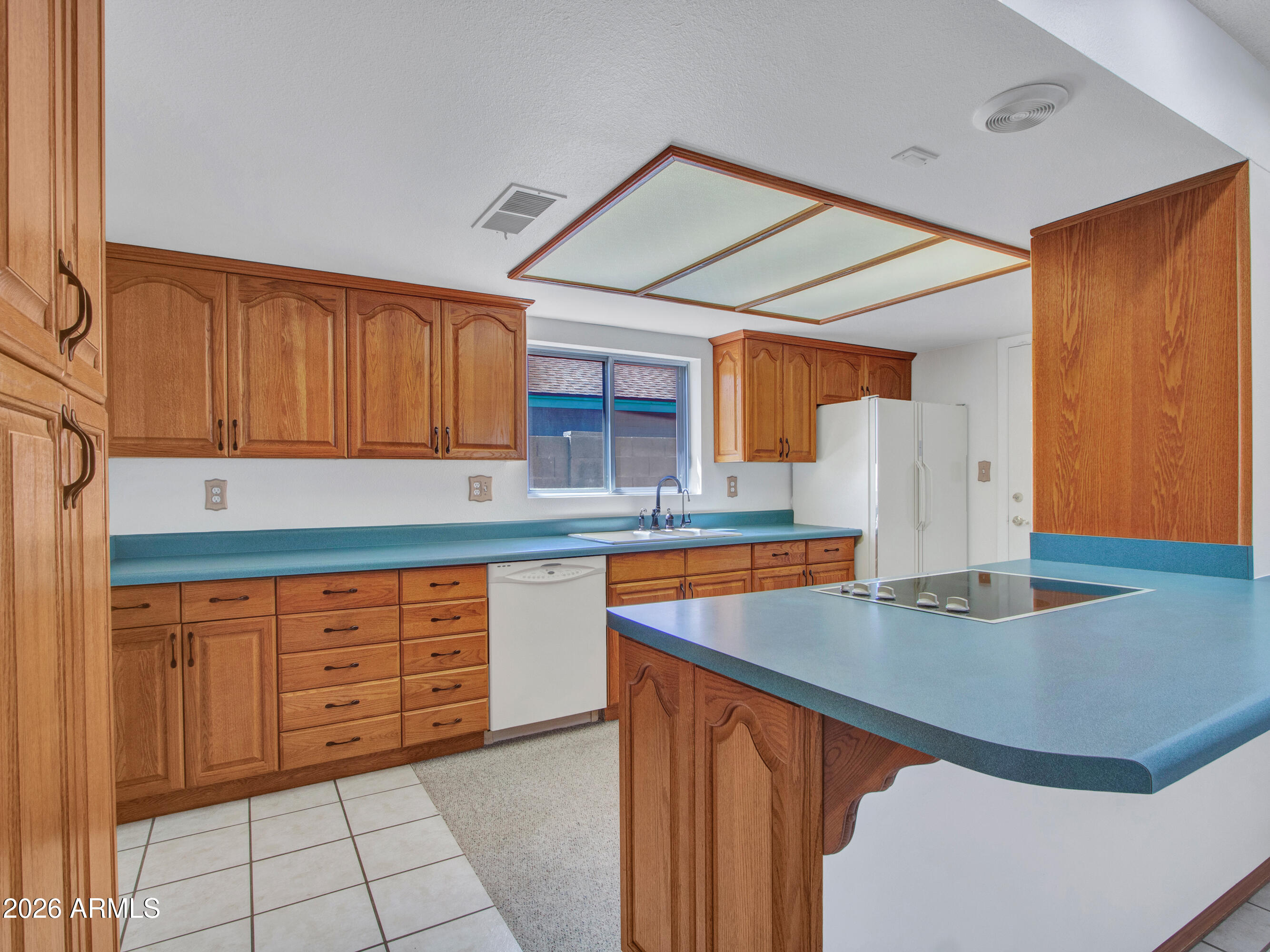 CONTINENTAL NORTH UNIT 8 - Residential