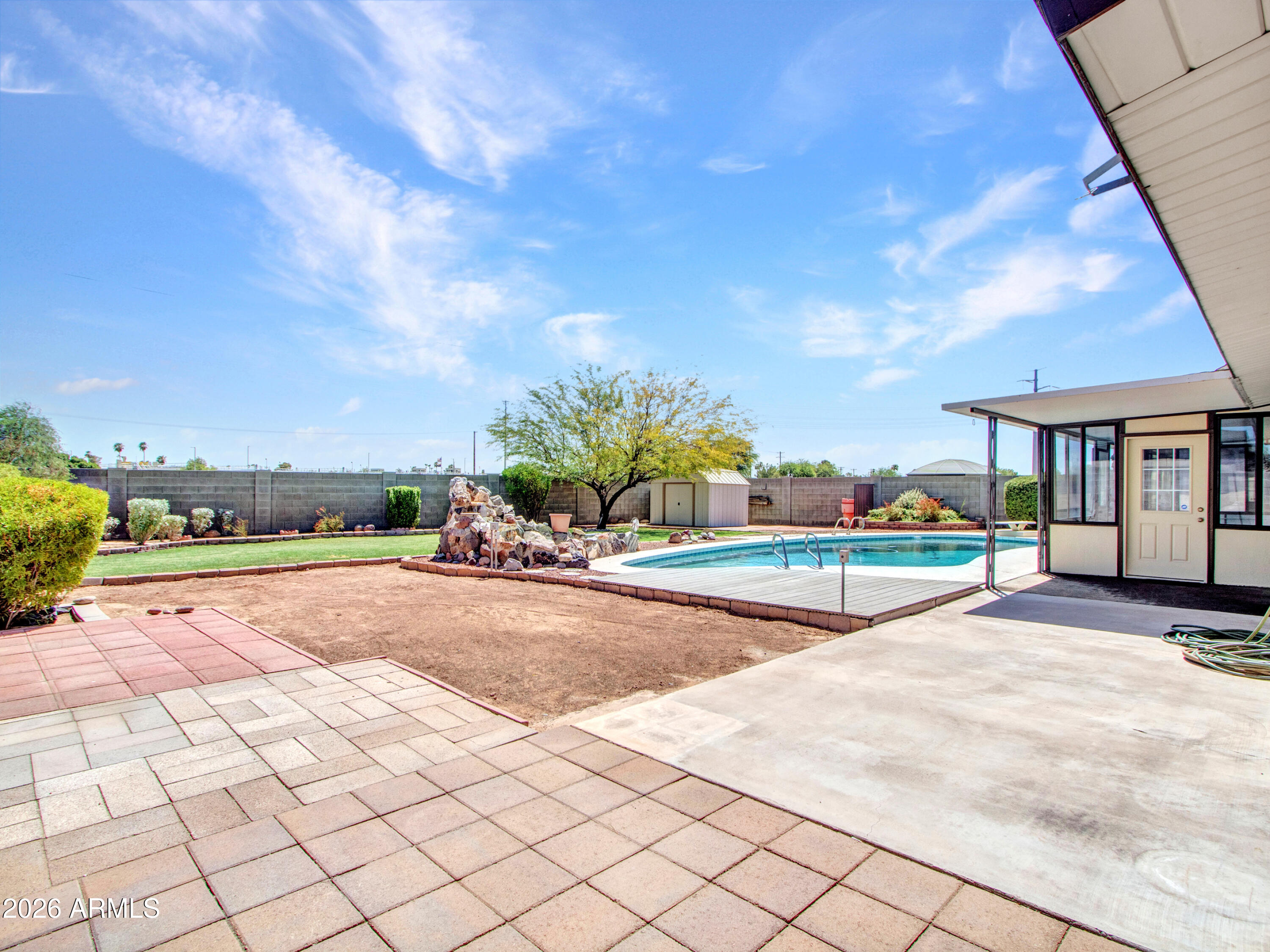 CONTINENTAL NORTH UNIT 8 - Residential