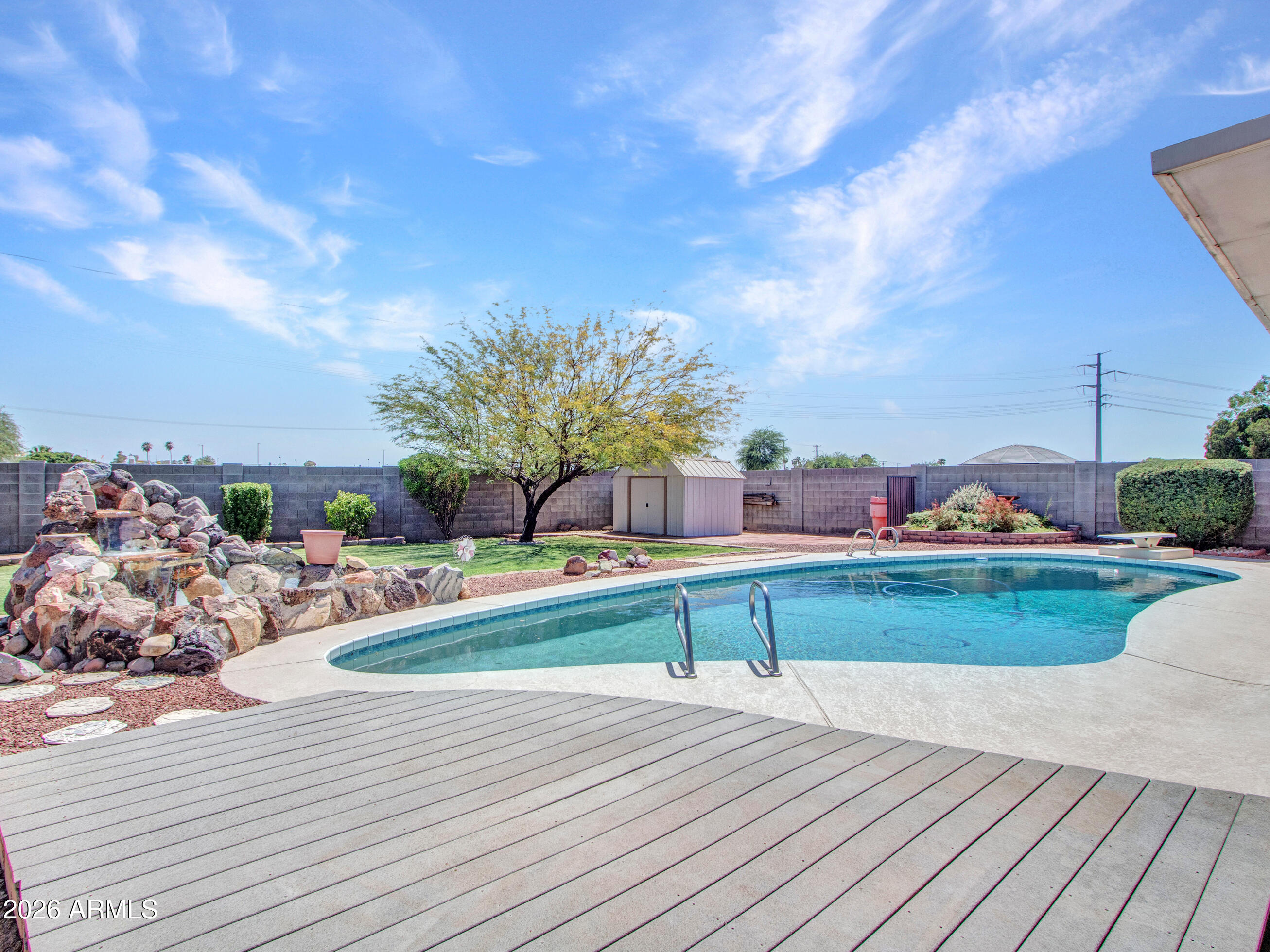 CONTINENTAL NORTH UNIT 8 - Residential