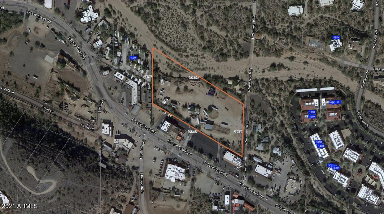 Prime 5.5 acre parcel ready for development. Will need to be rezoned for commercial development. Only 4 acres of the 5.5 is for sale. Seller will keep 1.5 acres. Call for more detailed information. 

Seller will finance with 30% down, 7% interest and 5 year balloon.