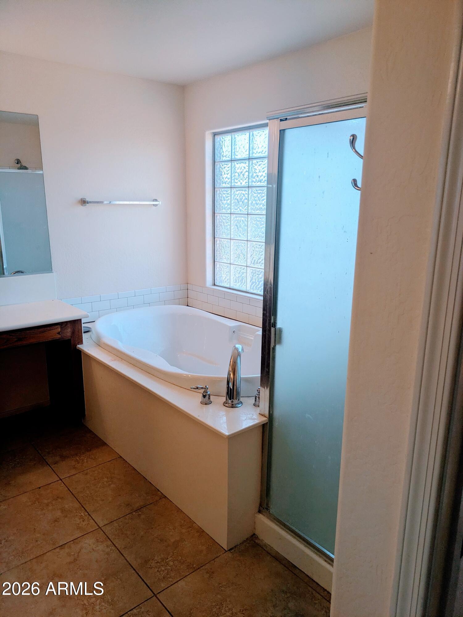 MOUNTAIN GATE PHASE 3 4 - Residential Lease