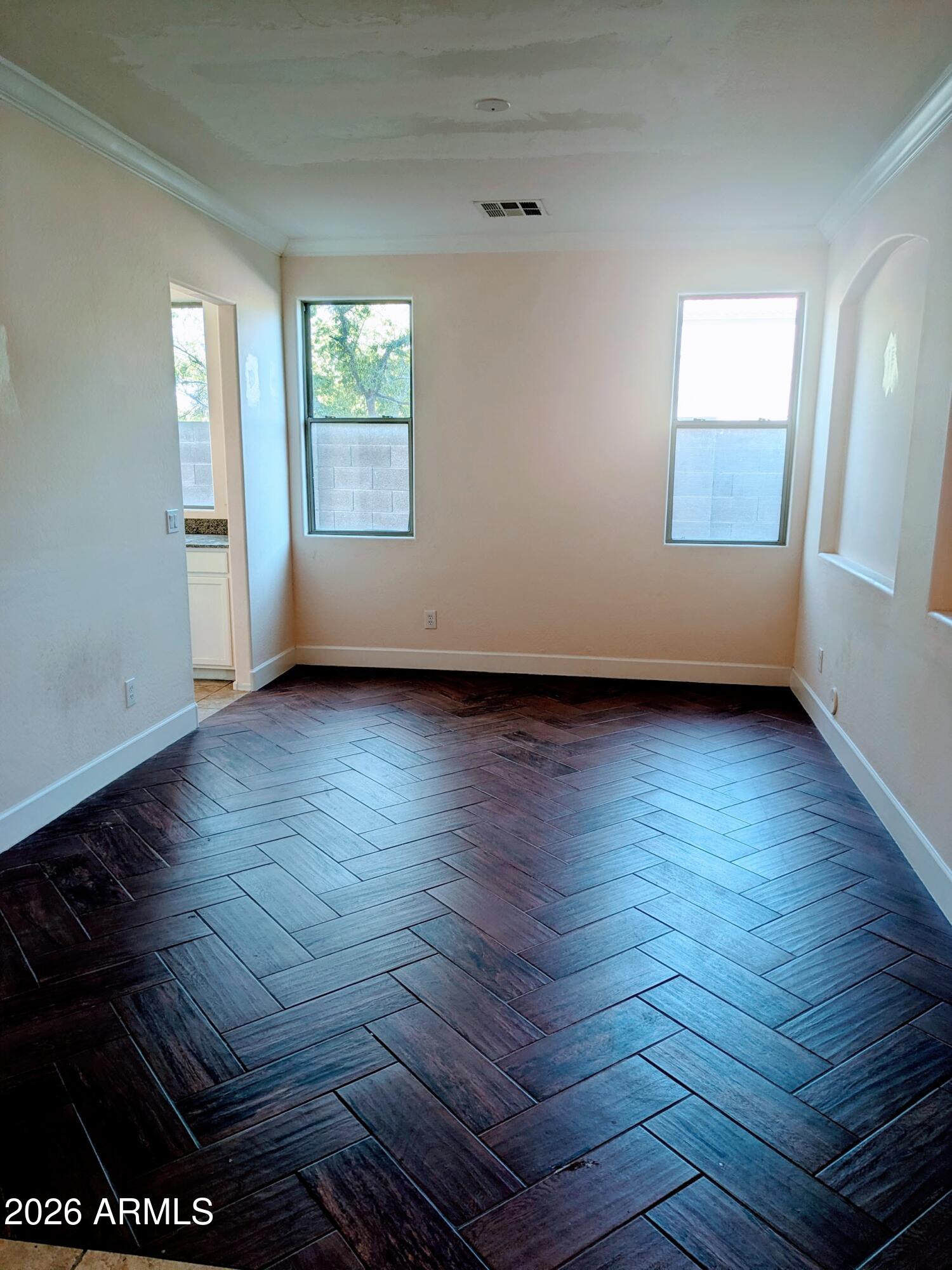 MOUNTAIN GATE PHASE 3 4 - Residential Lease