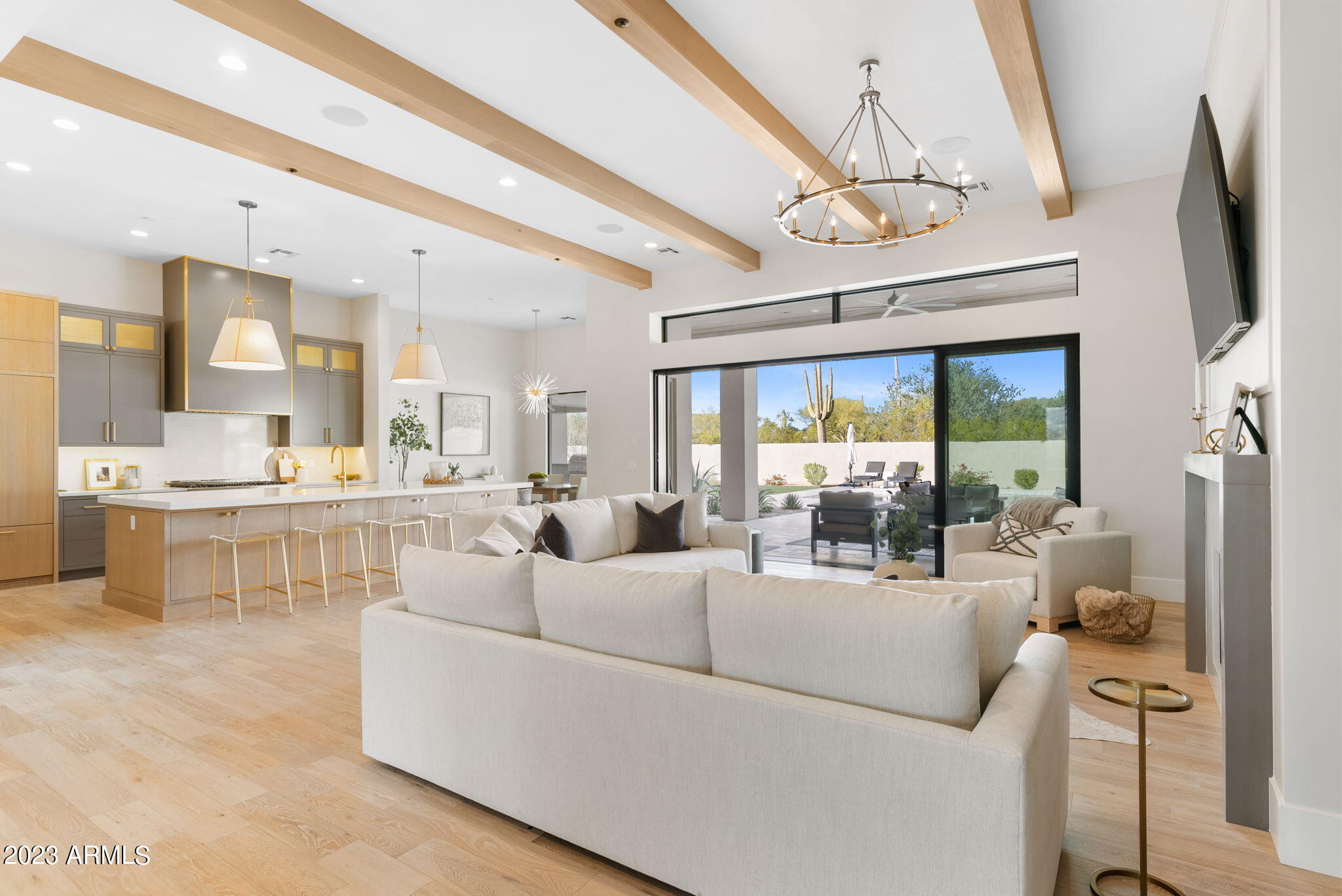 PINNACLE PEAK PLACE - Residential