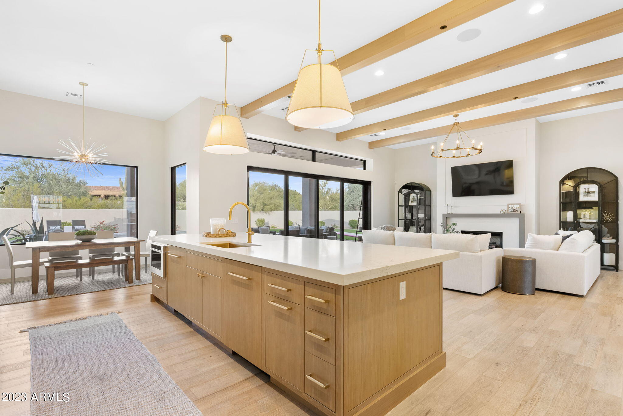 PINNACLE PEAK PLACE - Residential
