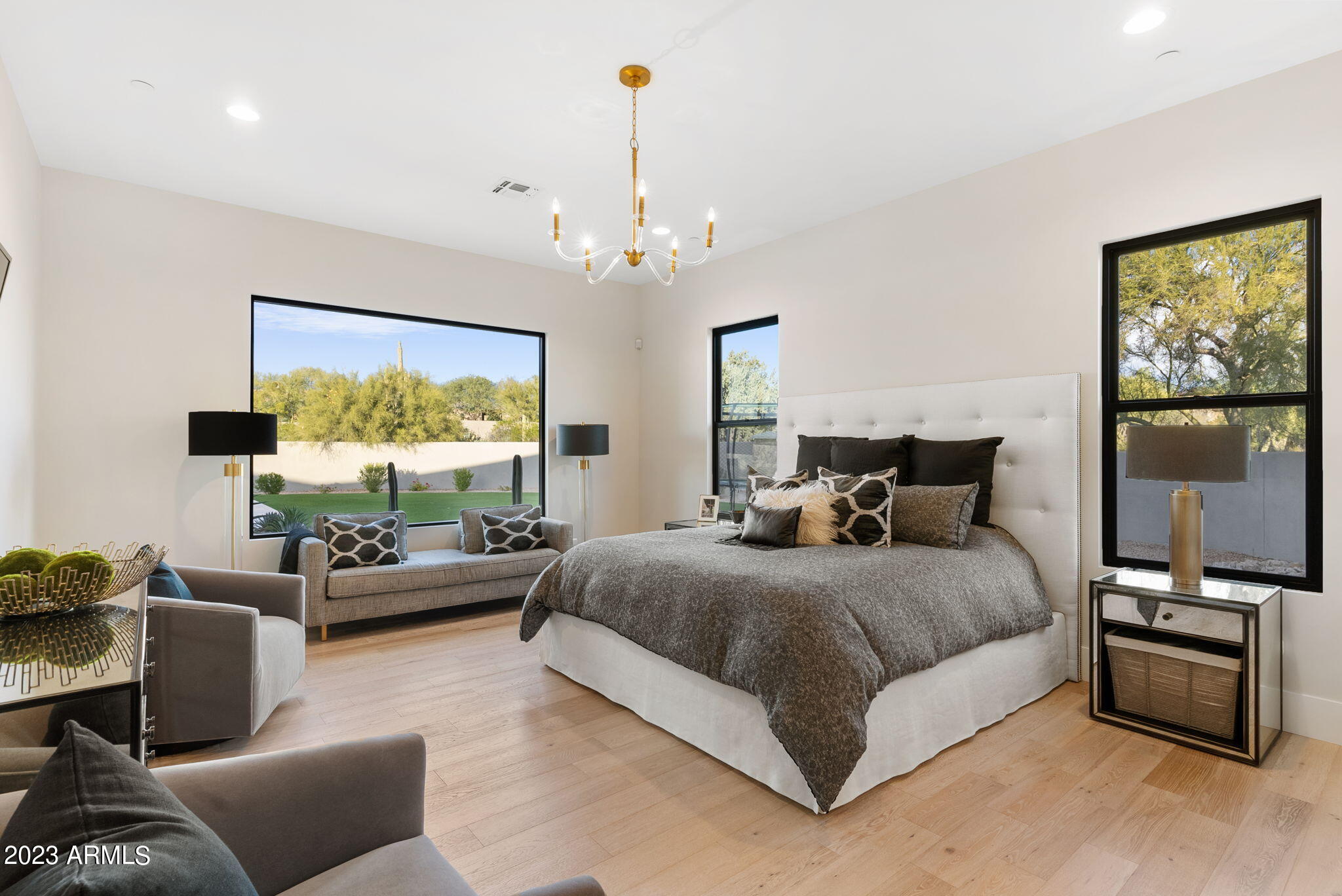 PINNACLE PEAK PLACE - Residential