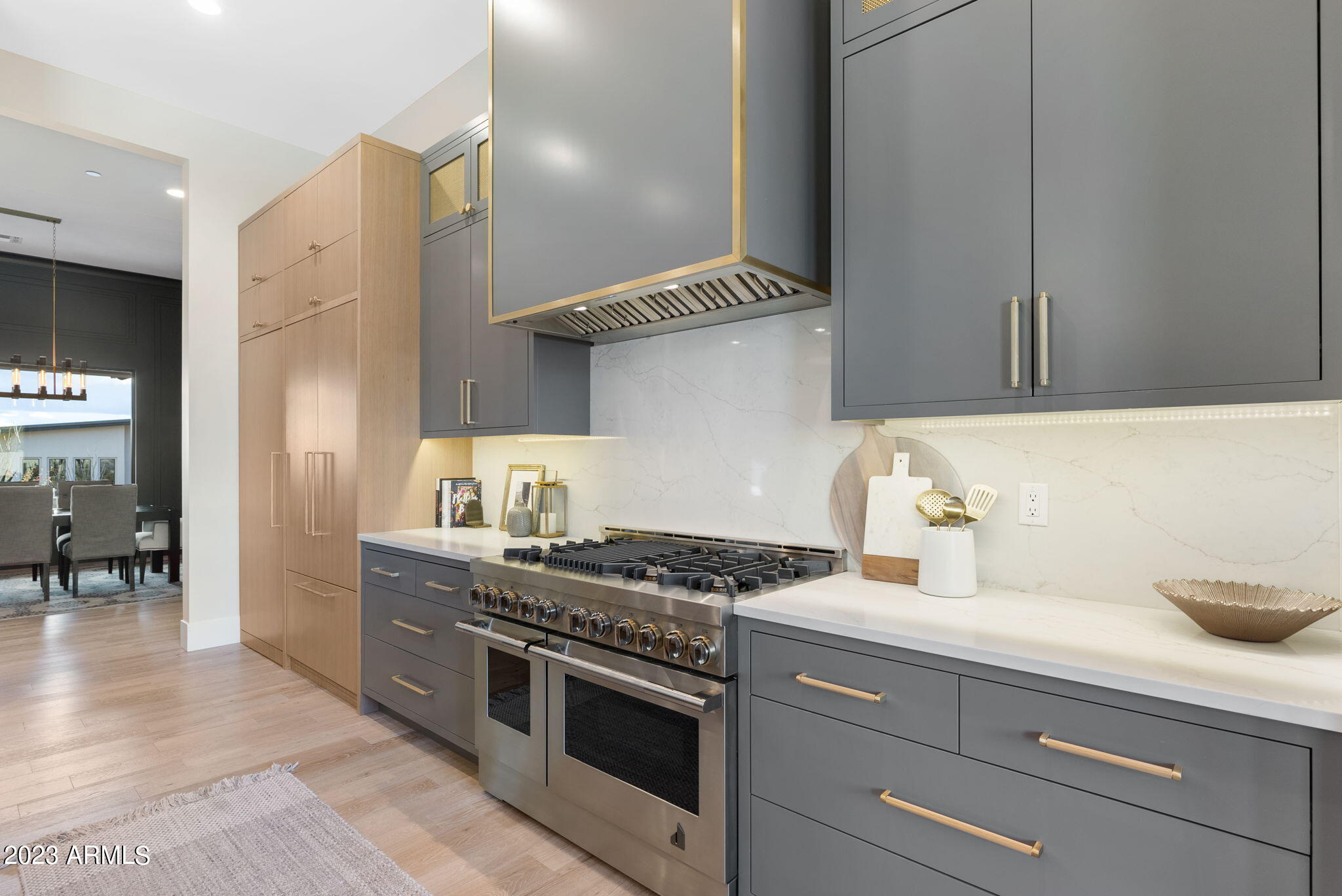 PINNACLE PEAK PLACE - Residential