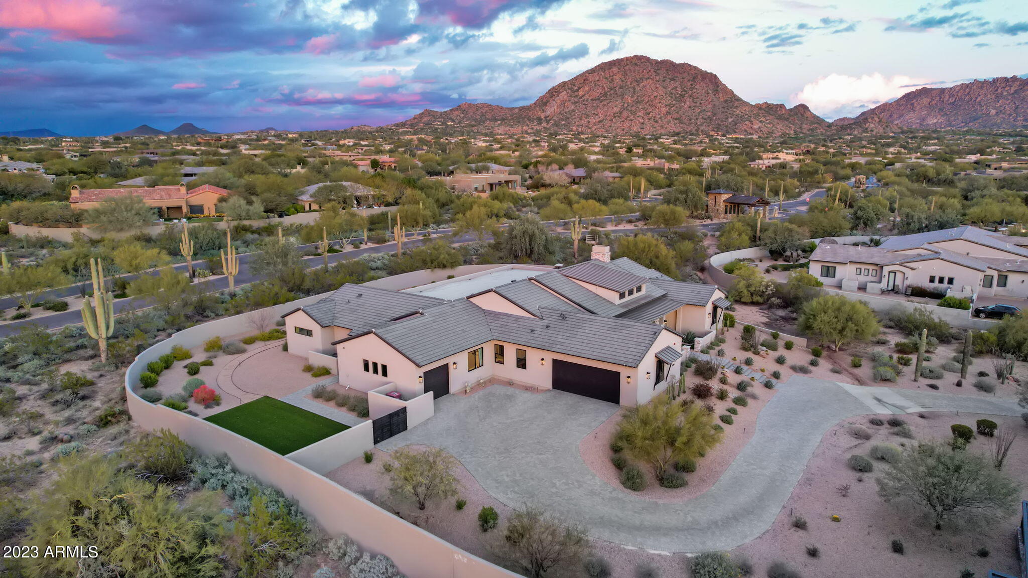 PINNACLE PEAK PLACE - Residential