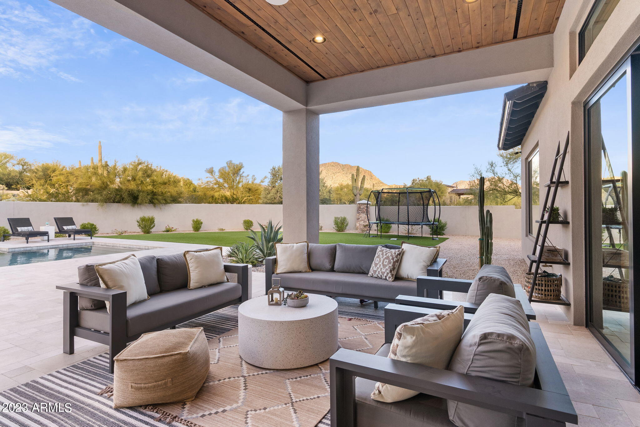 PINNACLE PEAK PLACE - Residential