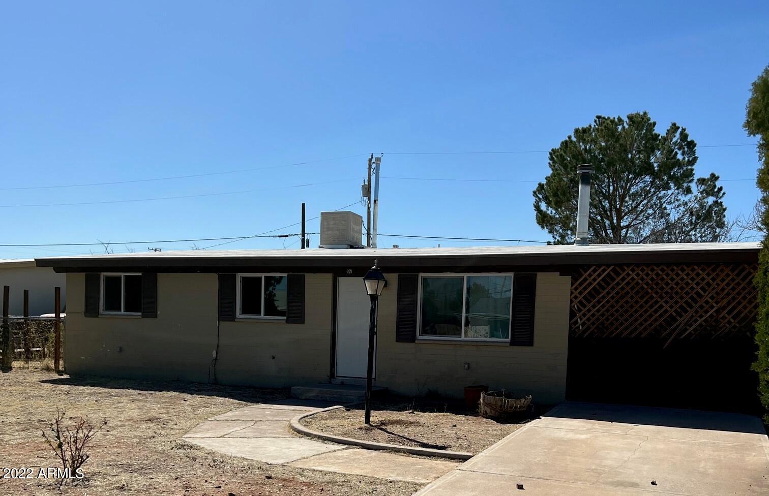 Cute 3-bedroom waiting for new owners to call this HOME! Large 2nd living room is perfect for entertaining with access to a great backyard to enjoy the Arizona weather all year long. Come and see what this property has to offer. Whether you are looking for a great starter home or a property to invest in, this is the house for you. Just minutes from Fort Huachuca and easy access to Sierra Vista for all your shopping needs, don't miss the opportunity to call this property YOURS!