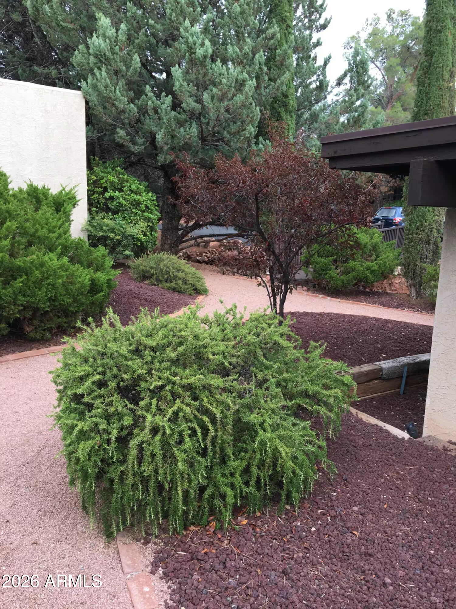 GRASSHOPPER FLATS - Residential