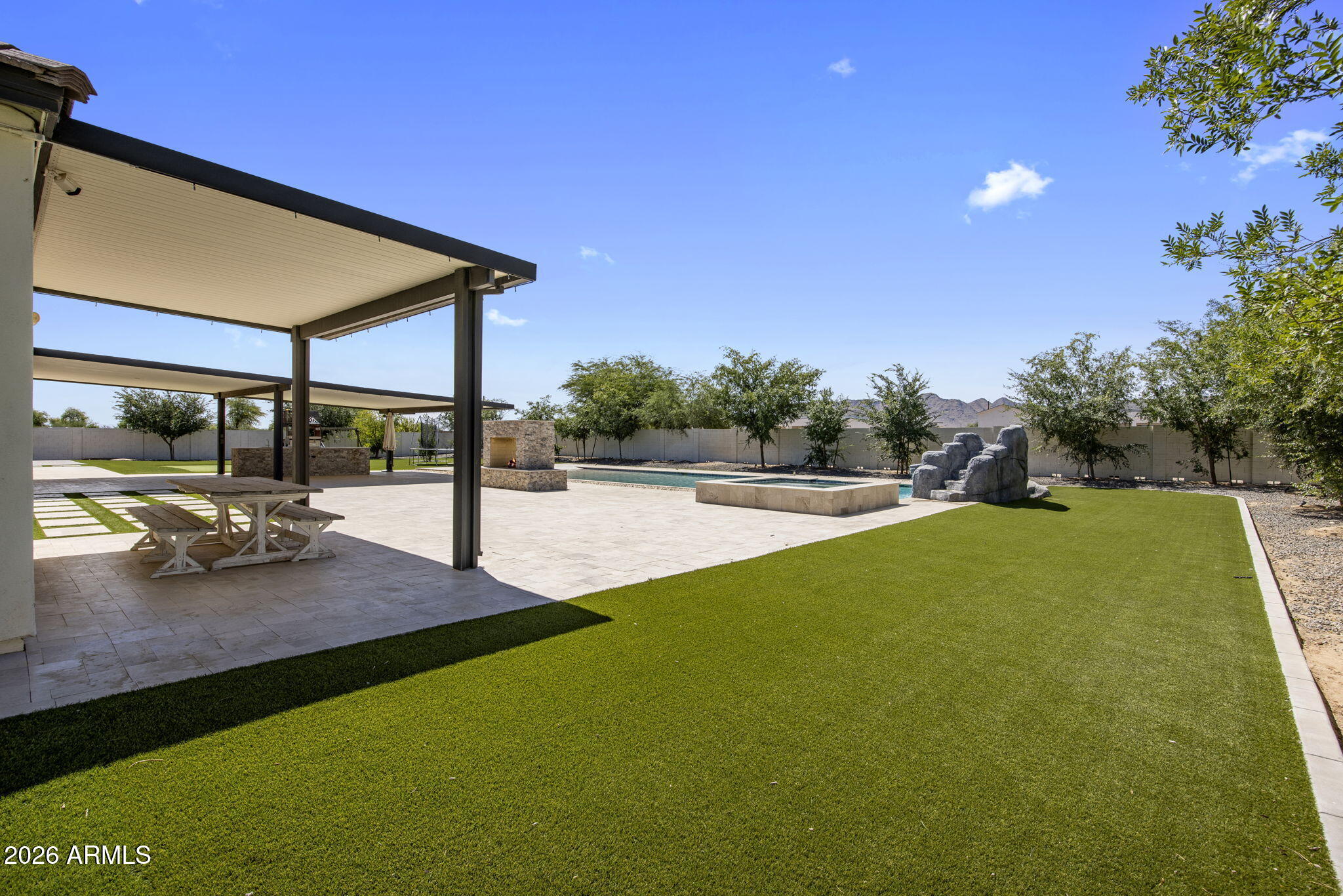 COUNTRY PARK ESTATES - Residential