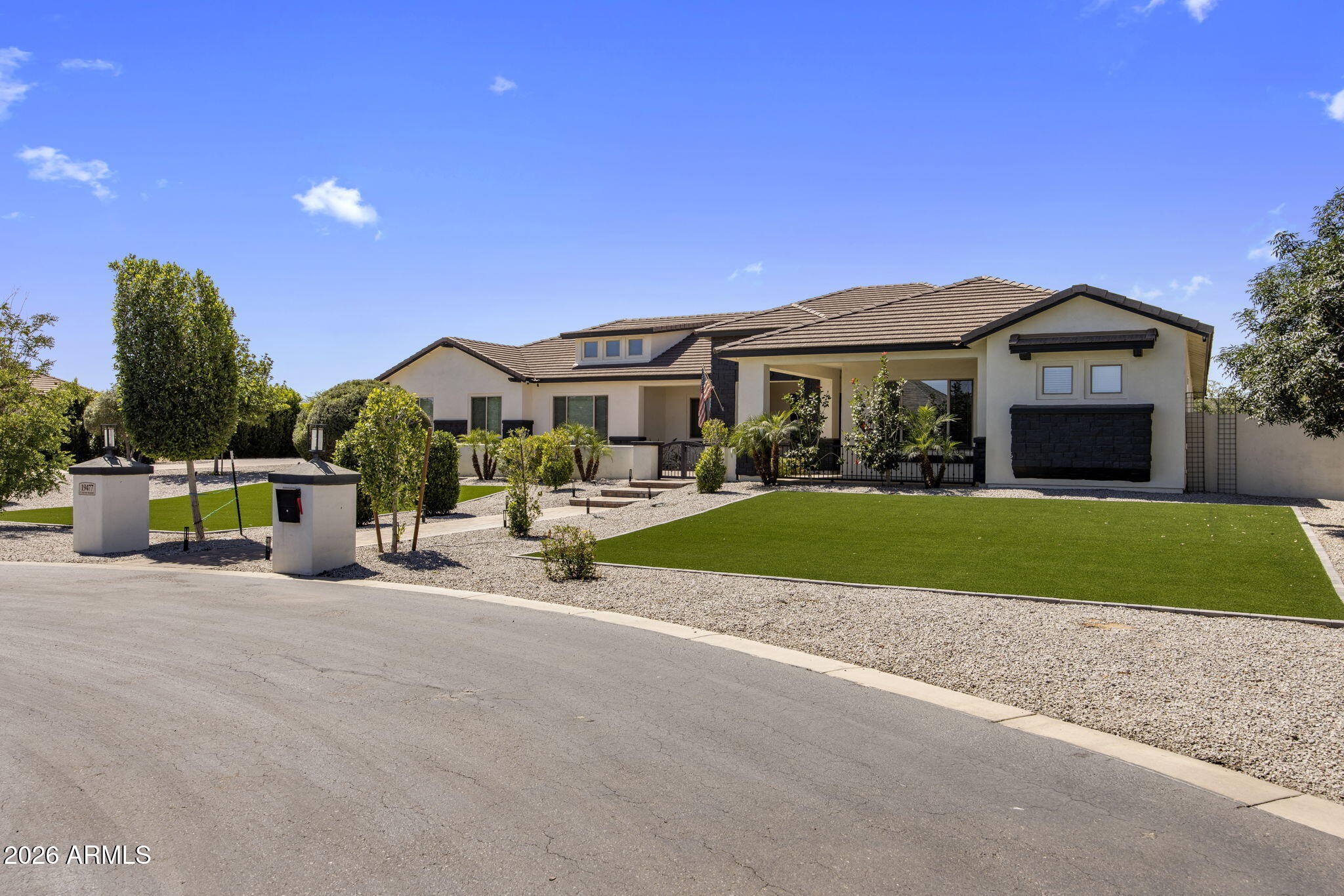 COUNTRY PARK ESTATES - Residential