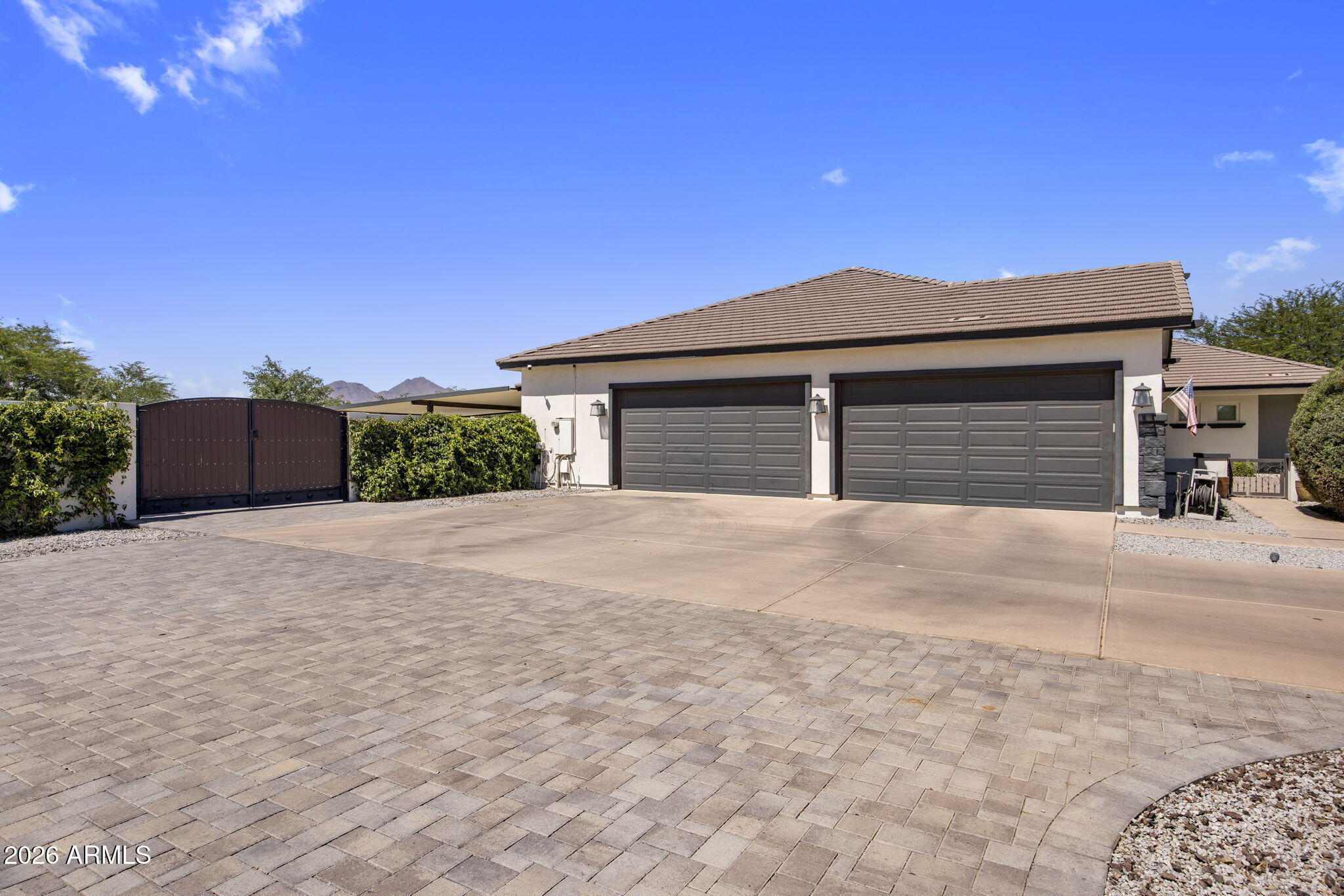 COUNTRY PARK ESTATES - Residential