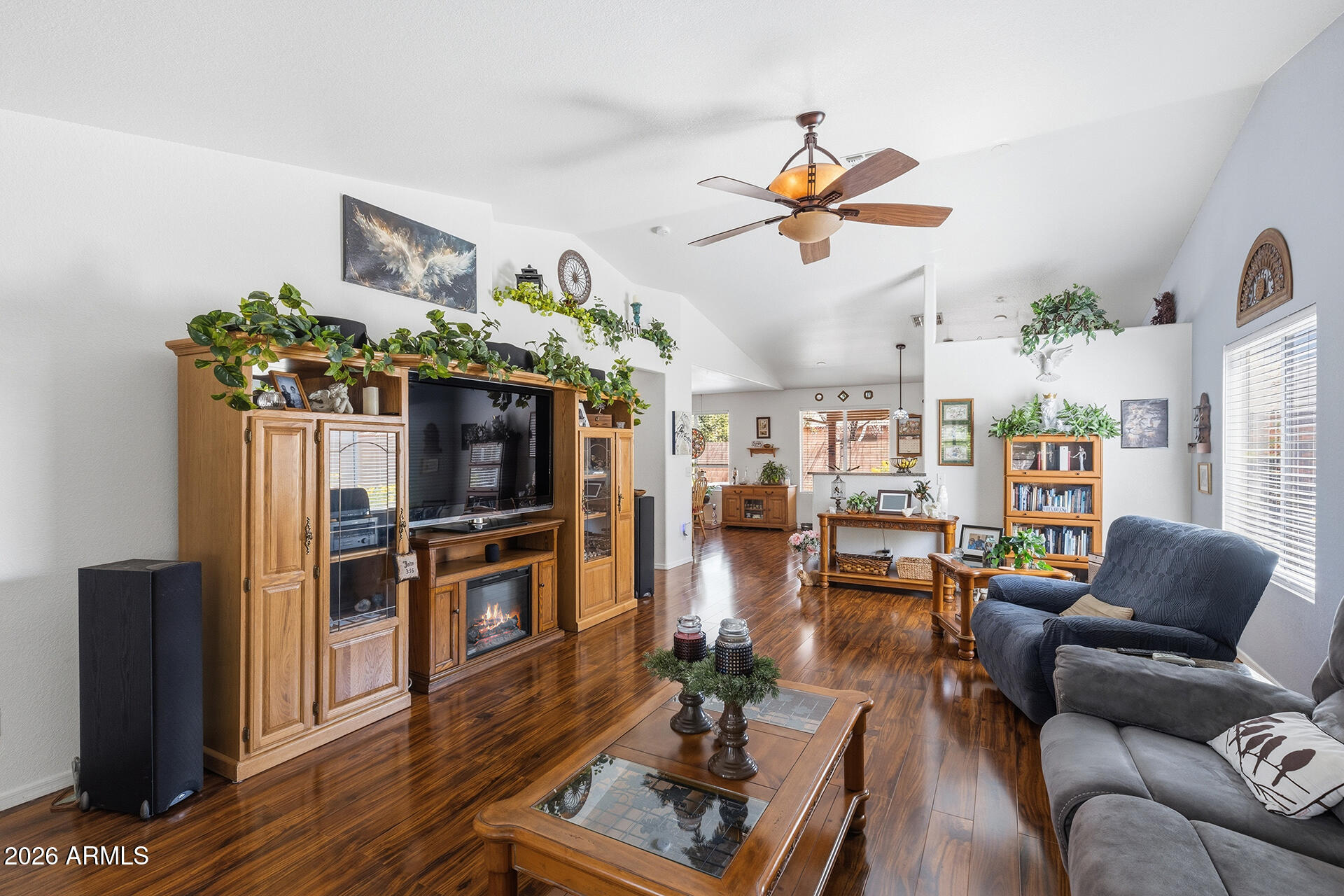 ARROYO VERDE - Residential