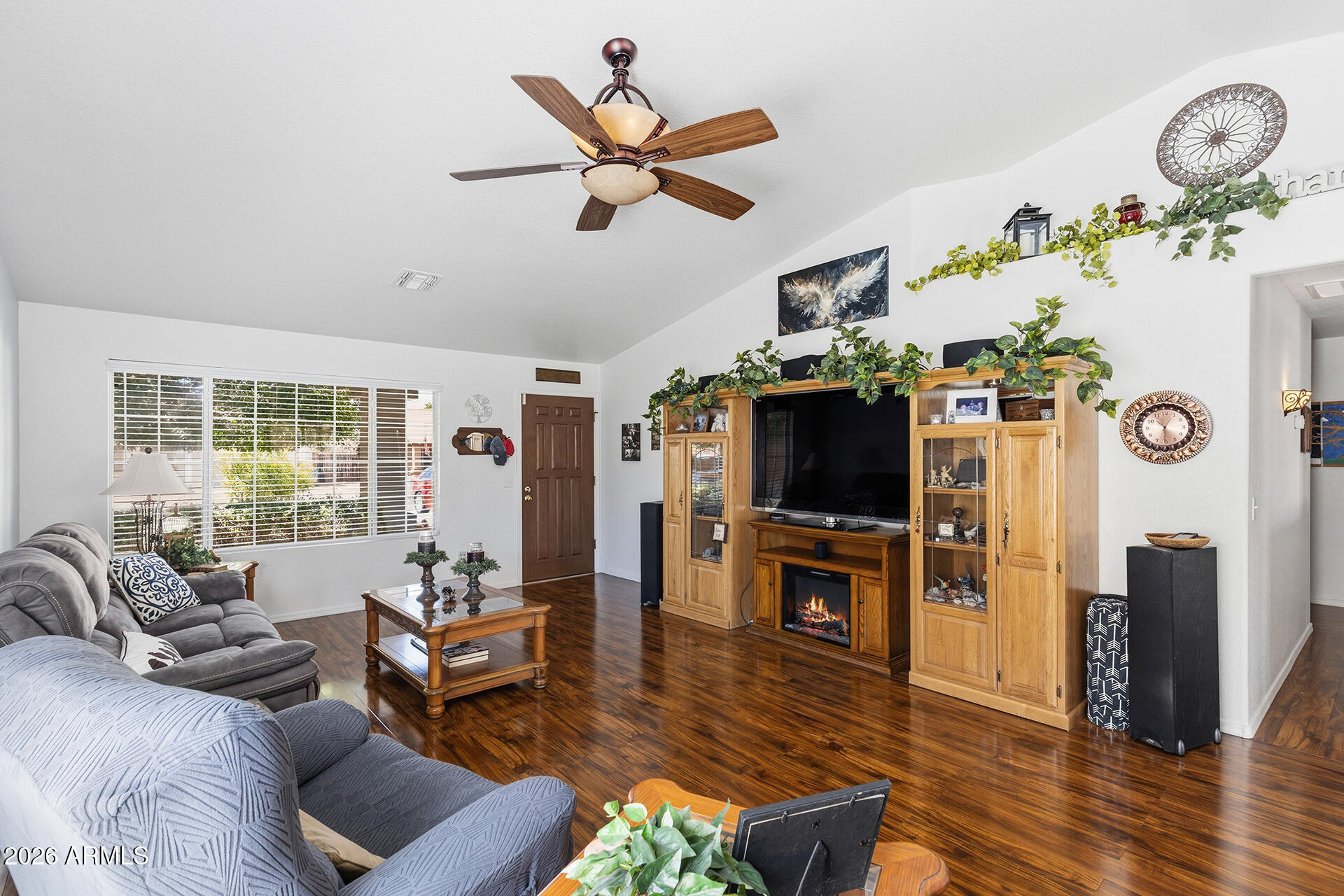 ARROYO VERDE - Residential