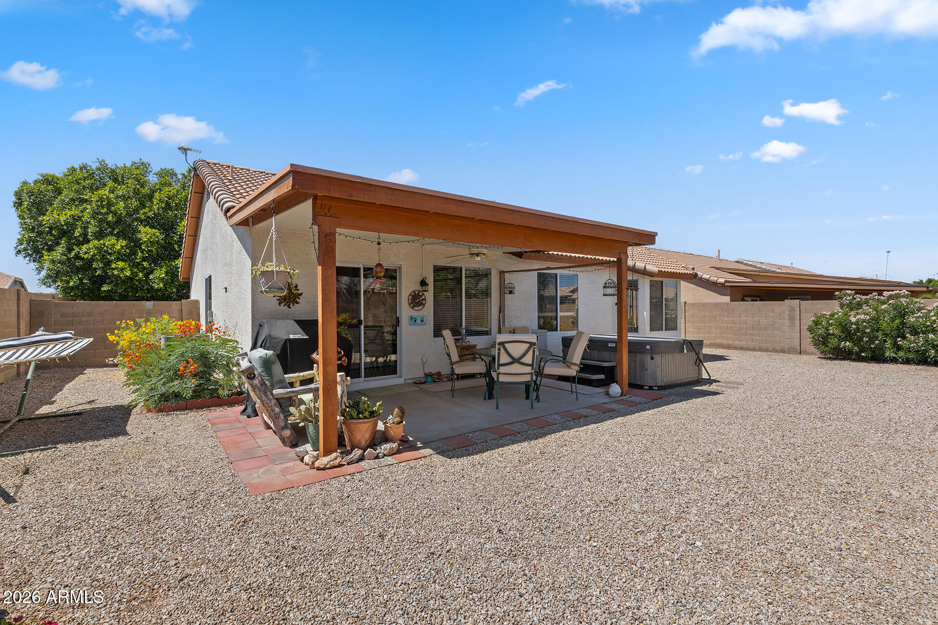 ARROYO VERDE - Residential