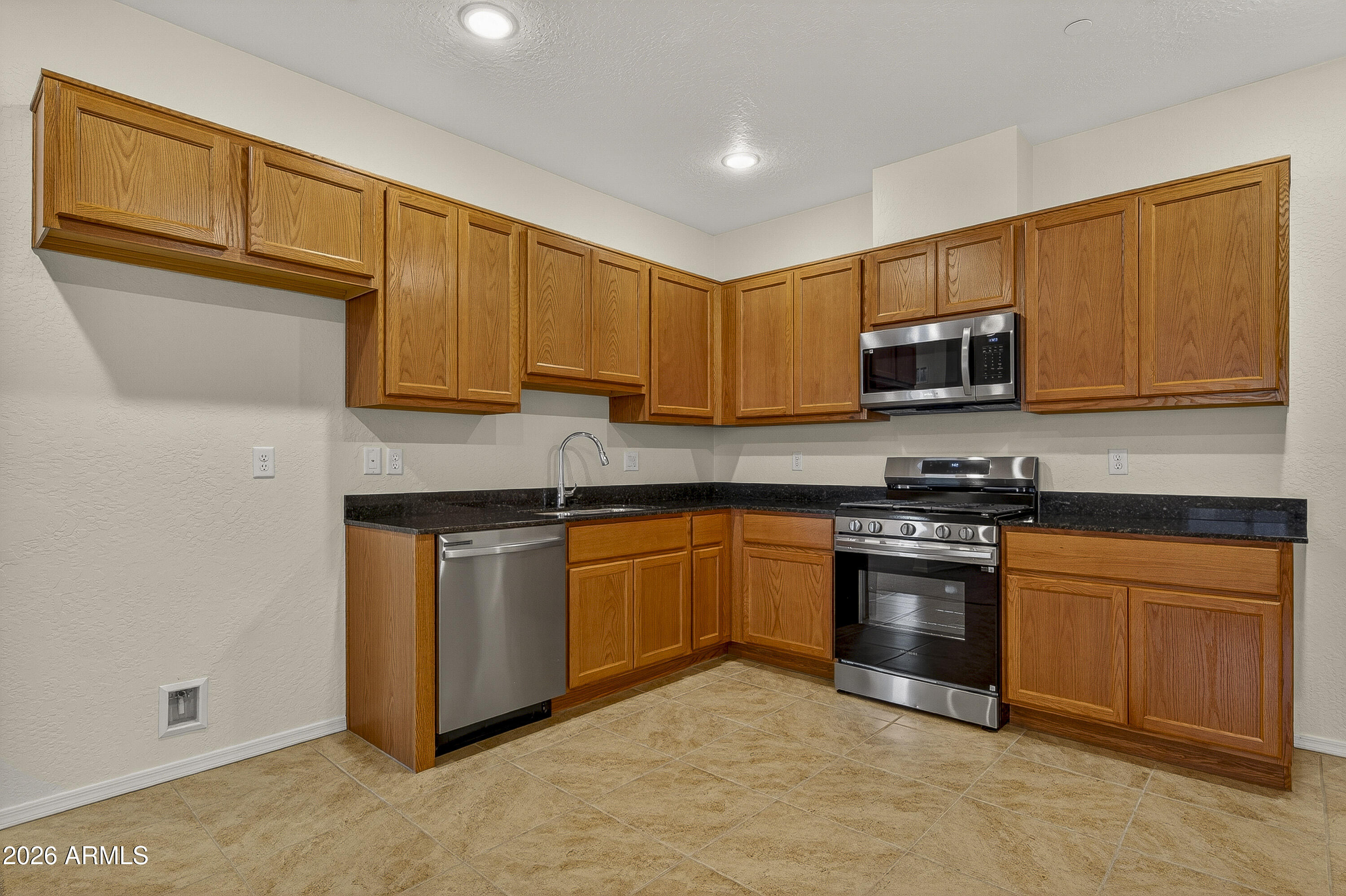 PONDEROSA PARKWAY CONDOMINIUMS - Residential