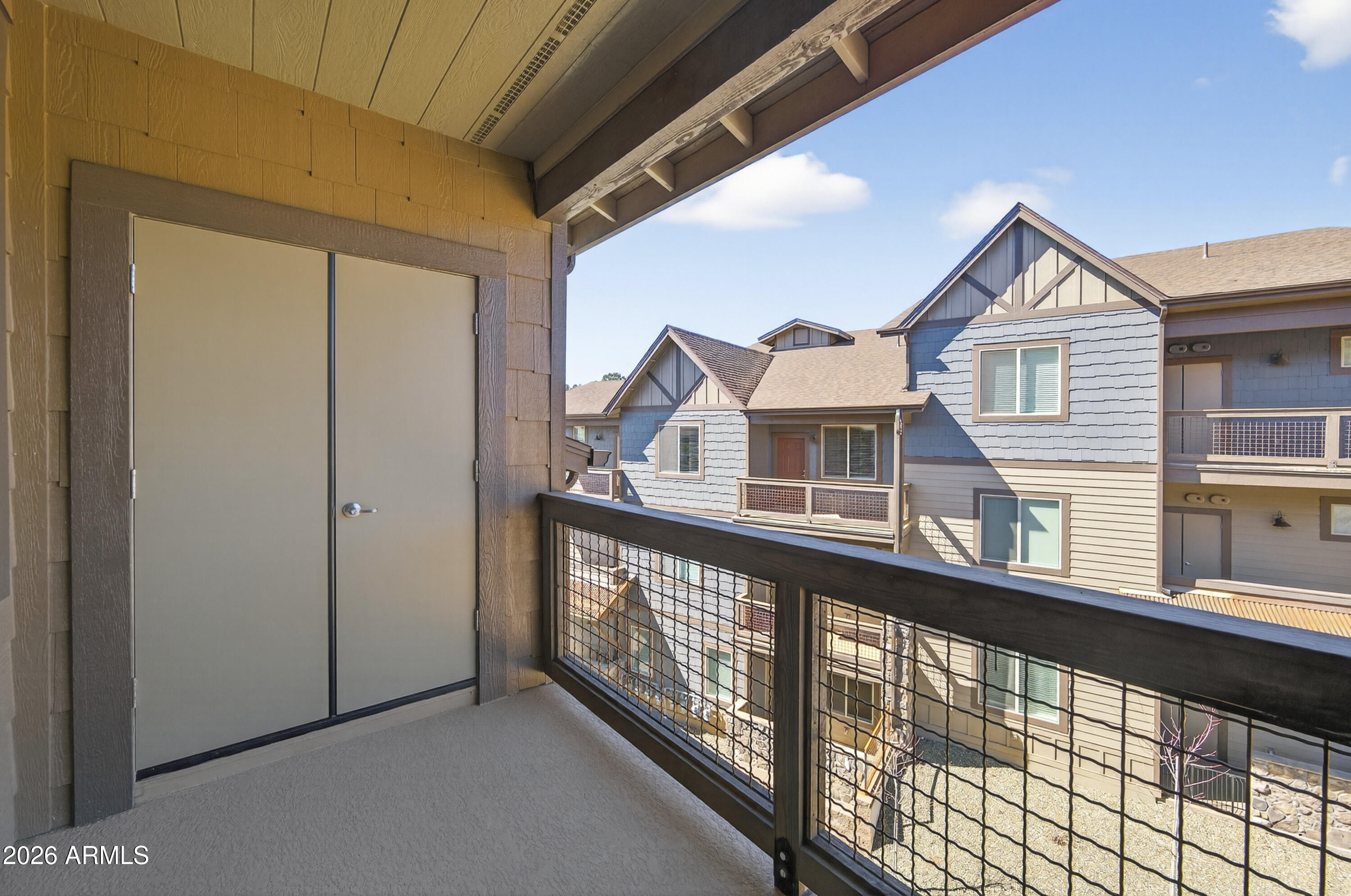 PONDEROSA PARKWAY CONDOMINIUMS - Residential