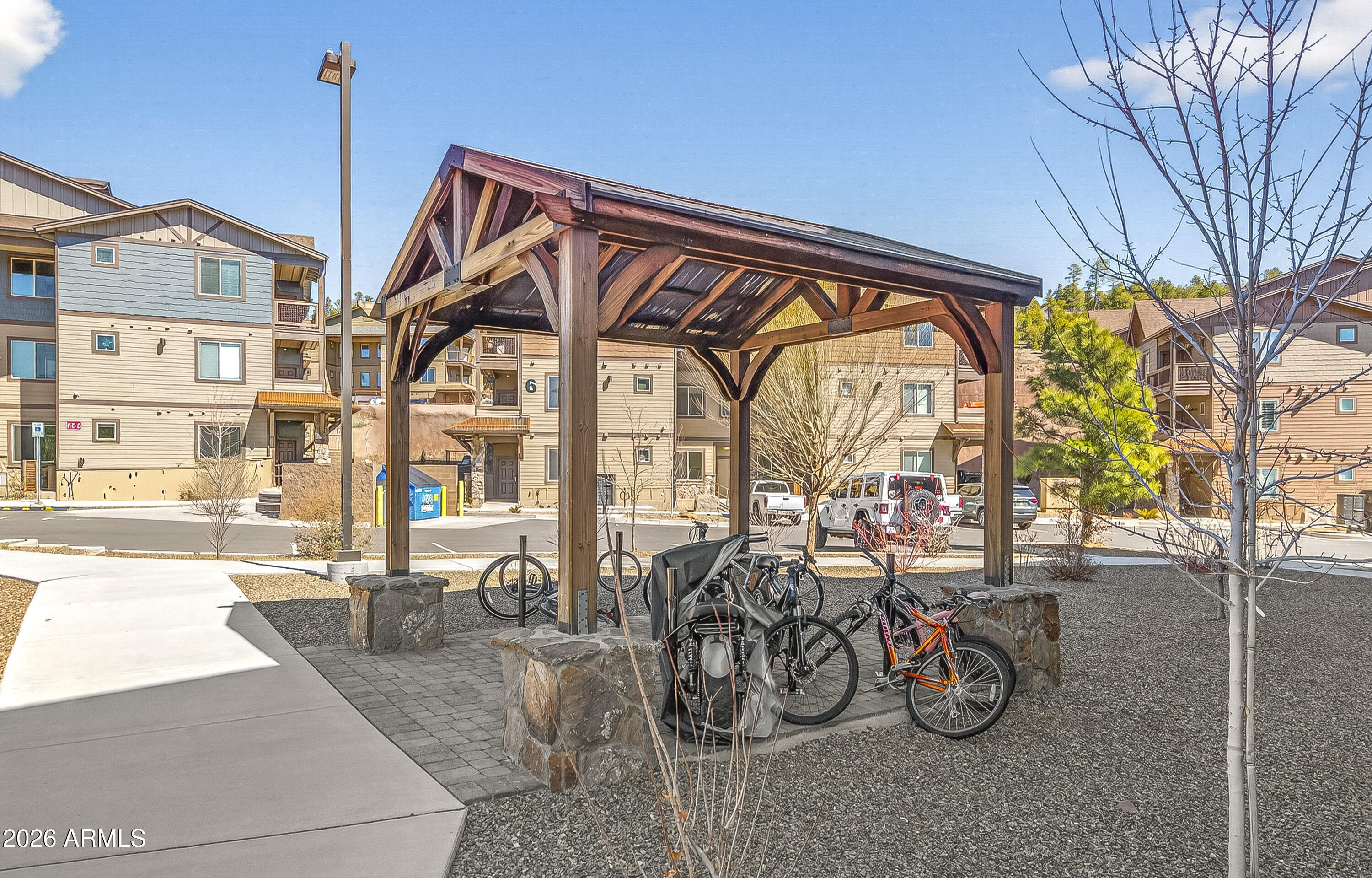 PONDEROSA PARKWAY CONDOMINIUMS - Residential