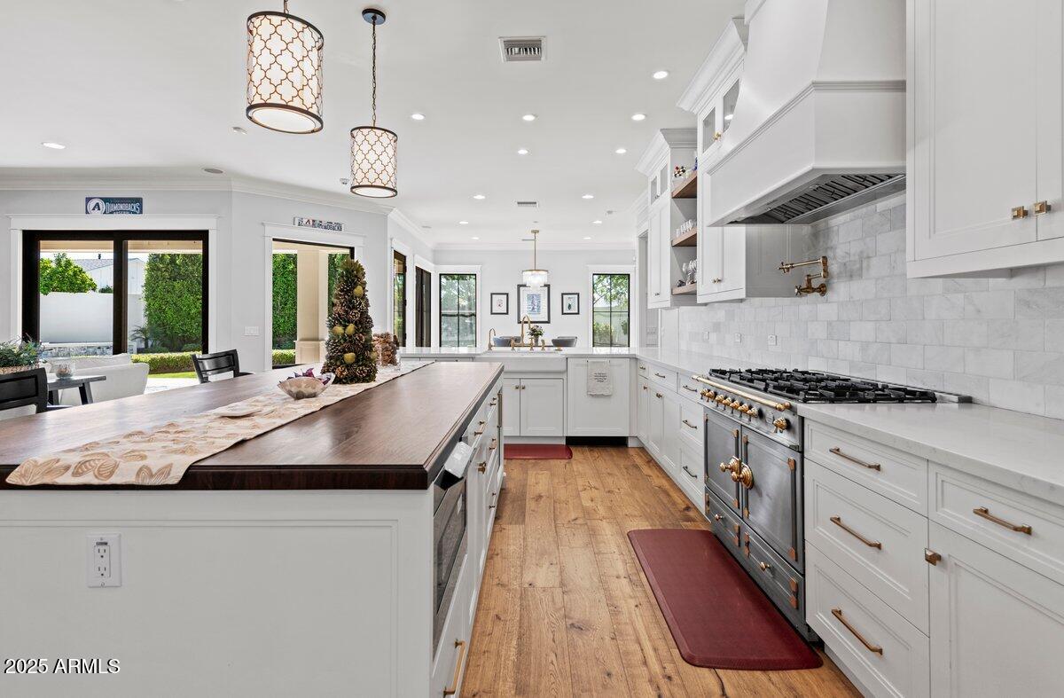 WHITWOOD 3 - Residential