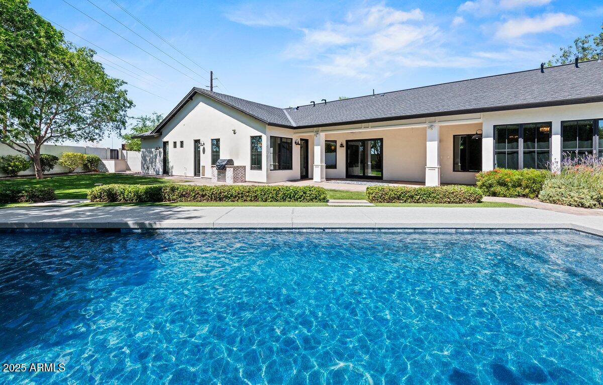WHITWOOD 3 - Residential