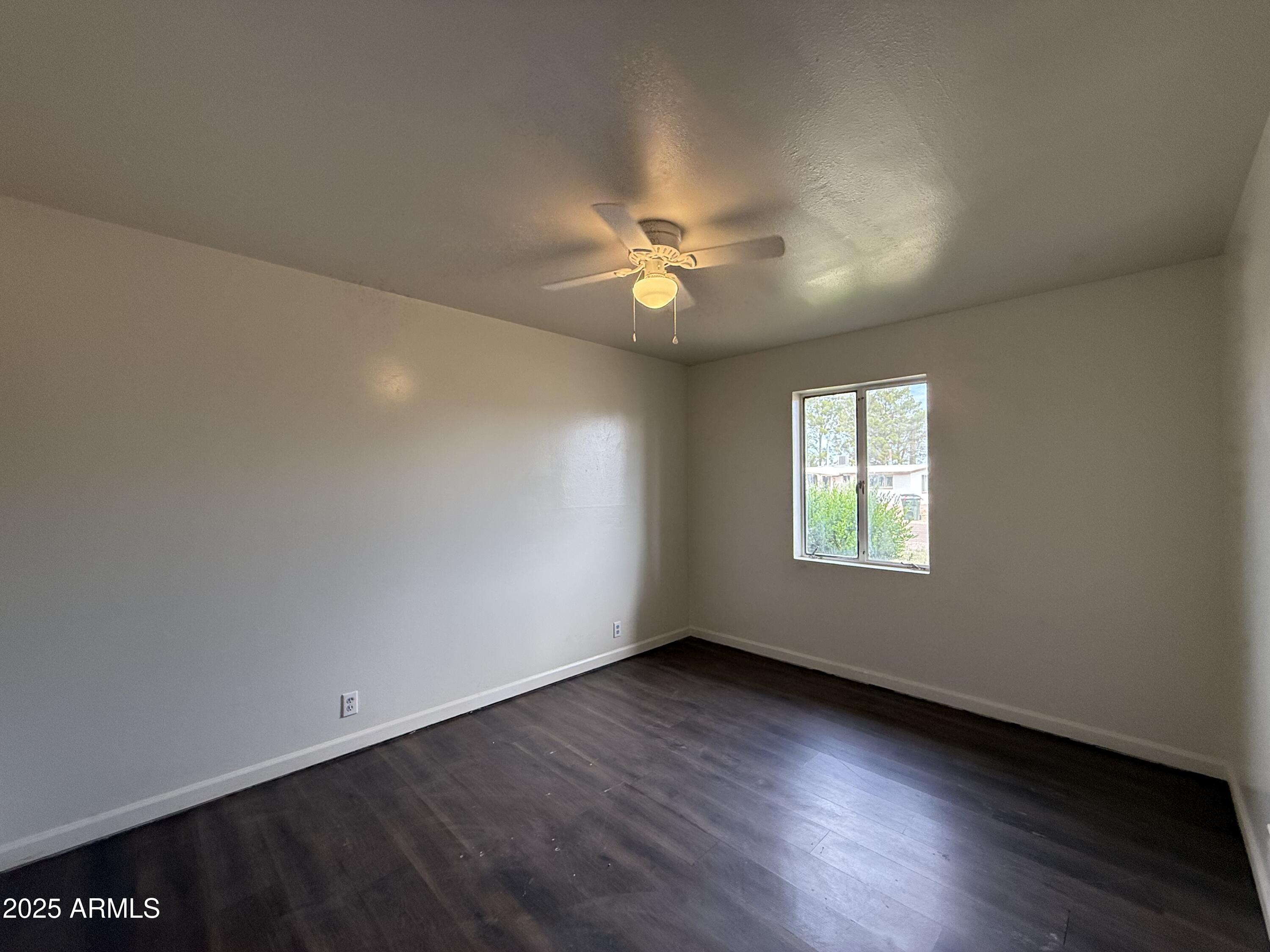 GARDEN CANYON 3 - Residential