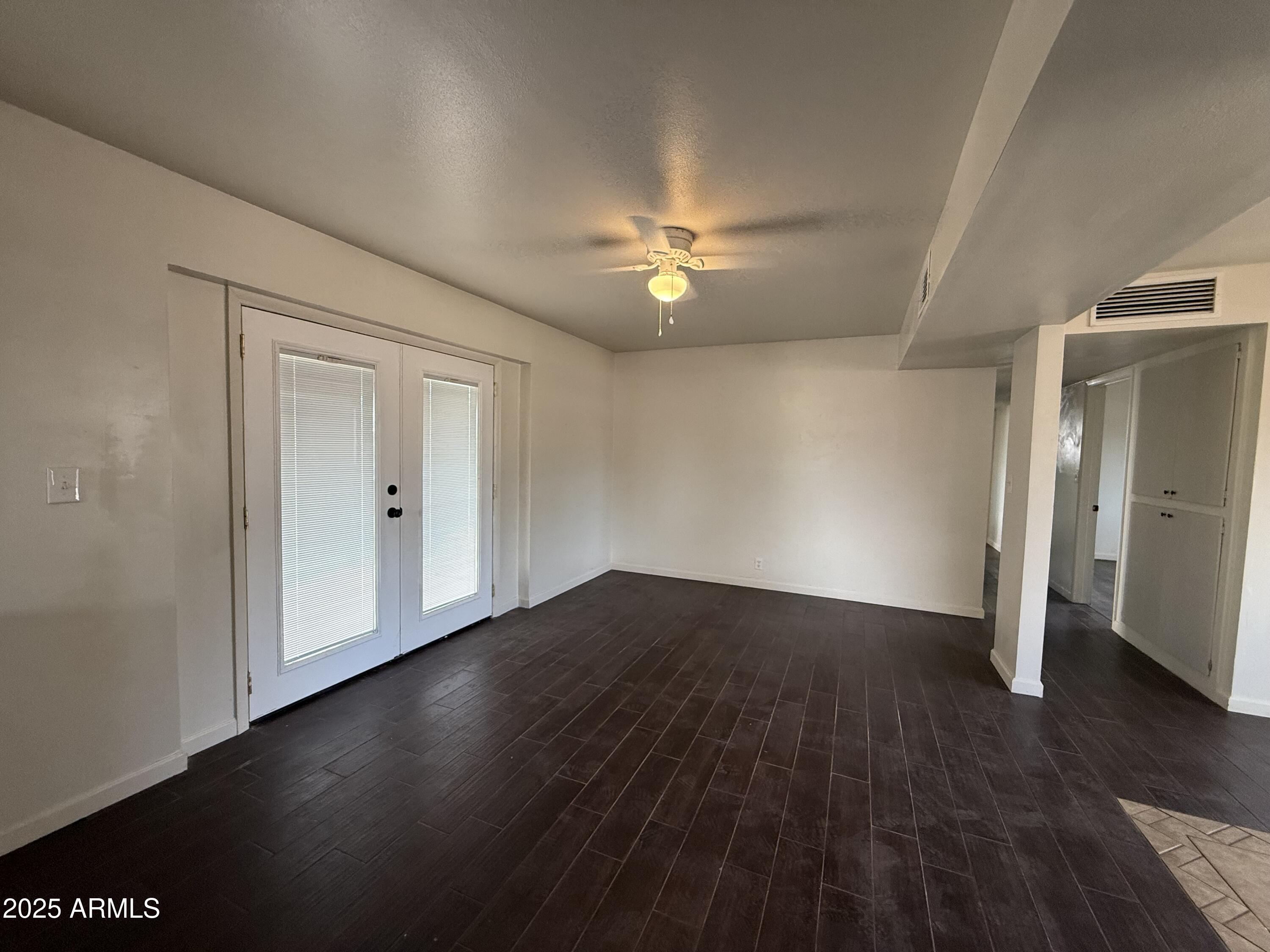 GARDEN CANYON 3 - Residential
