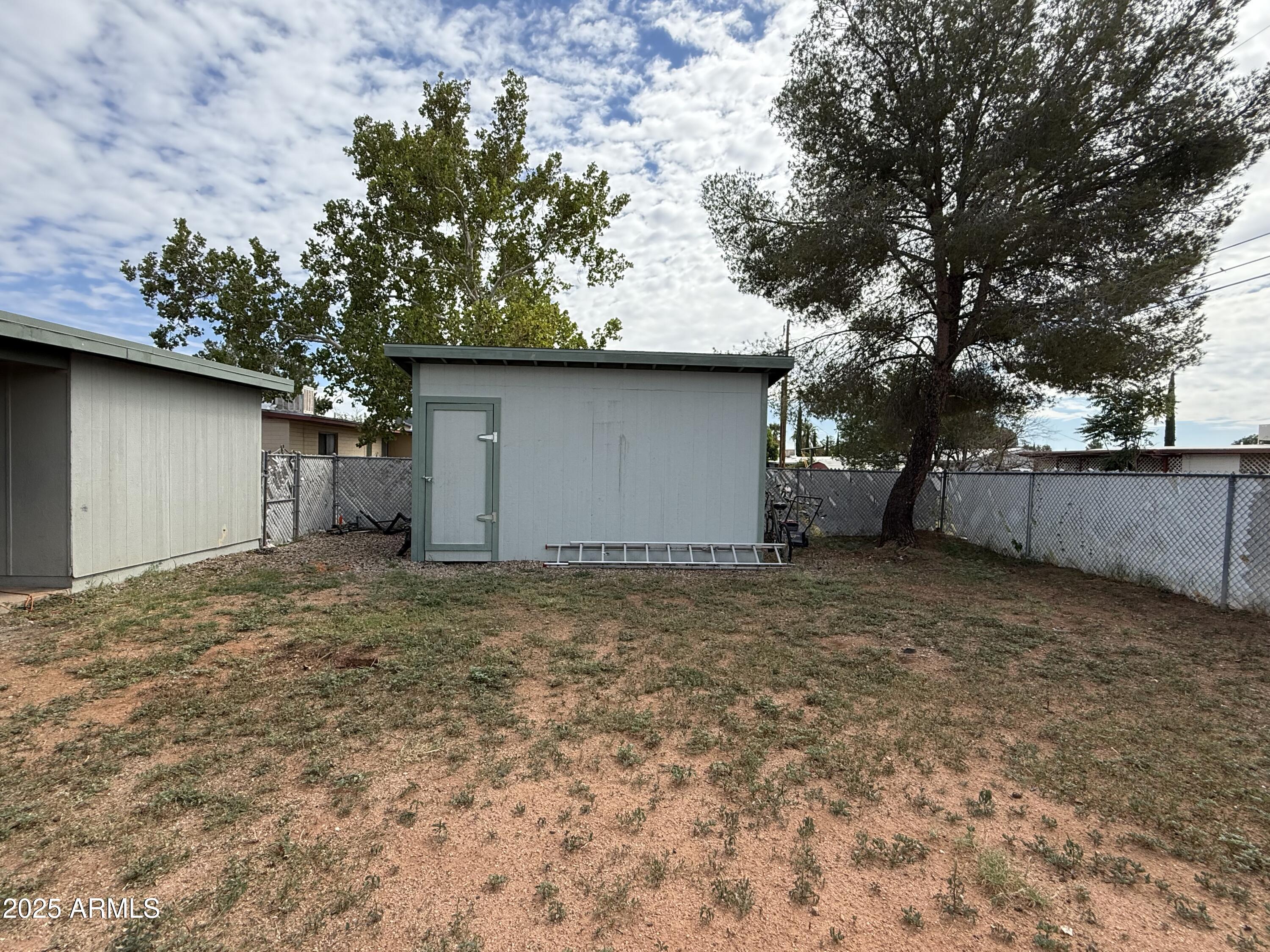 GARDEN CANYON 3 - Residential