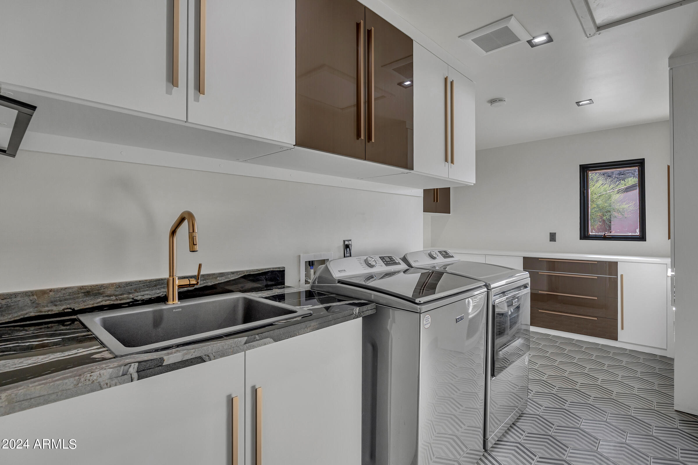 TATUM MOUNTAIN ESTATES LOTS 1-28 - Residential