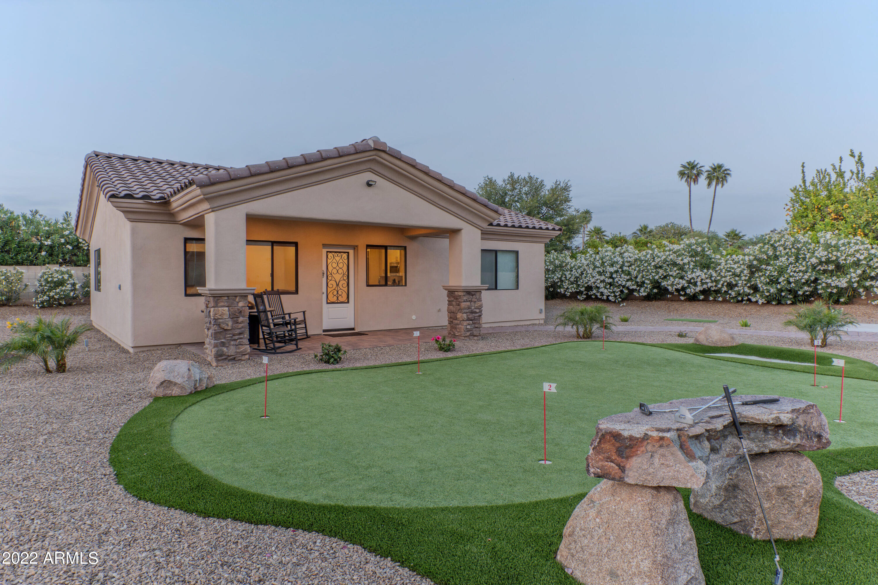 DESERT WIND - Residential