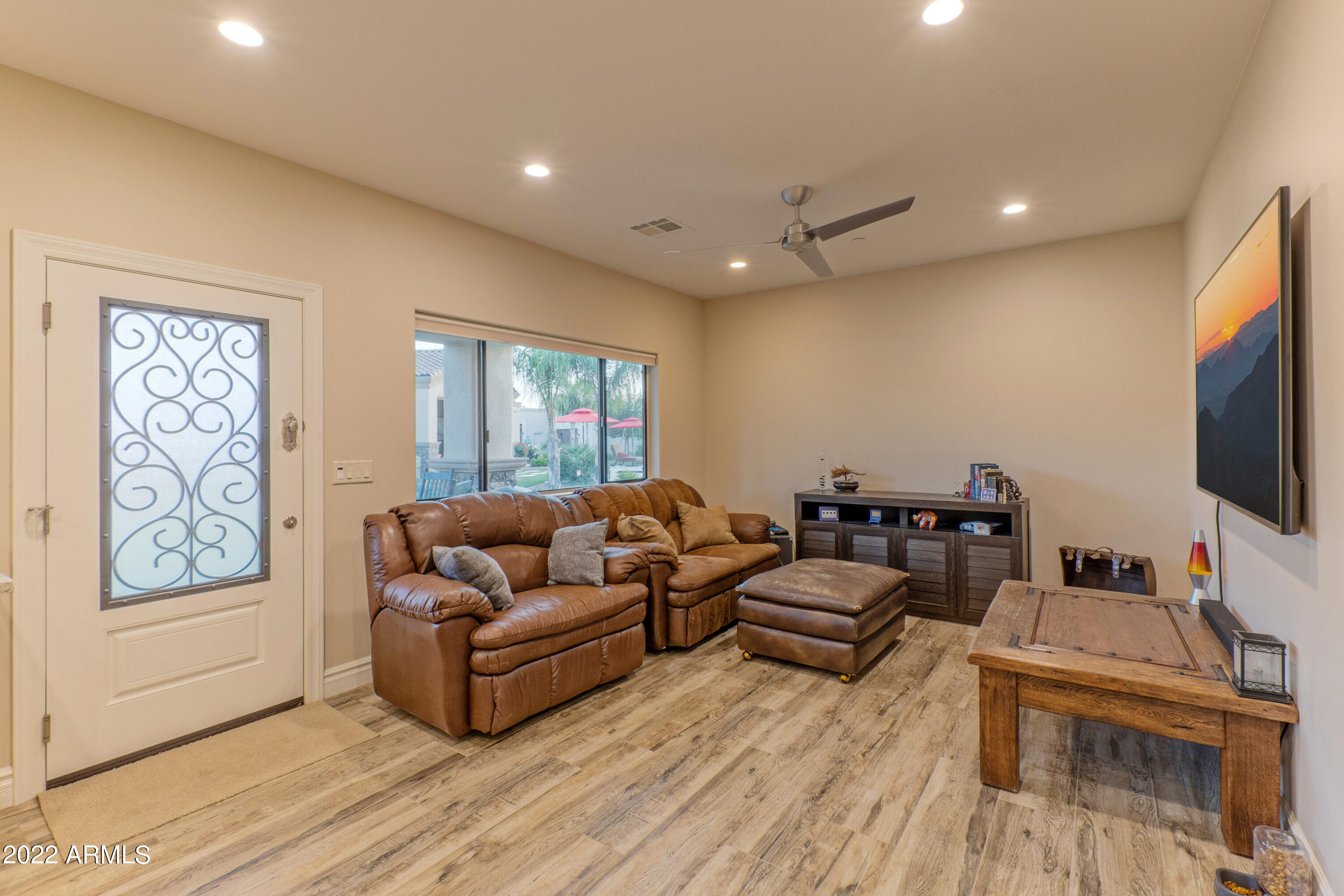 DESERT WIND - Residential