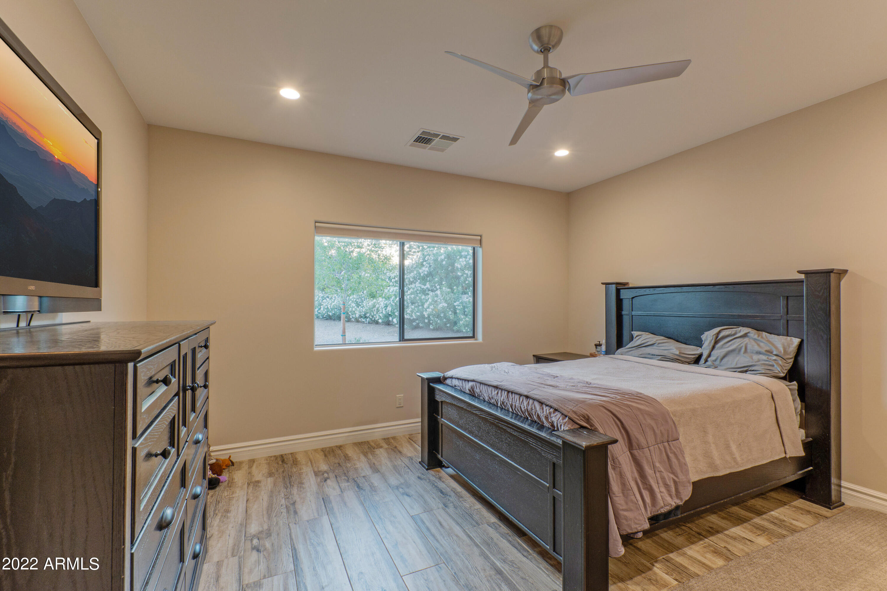 DESERT WIND - Residential