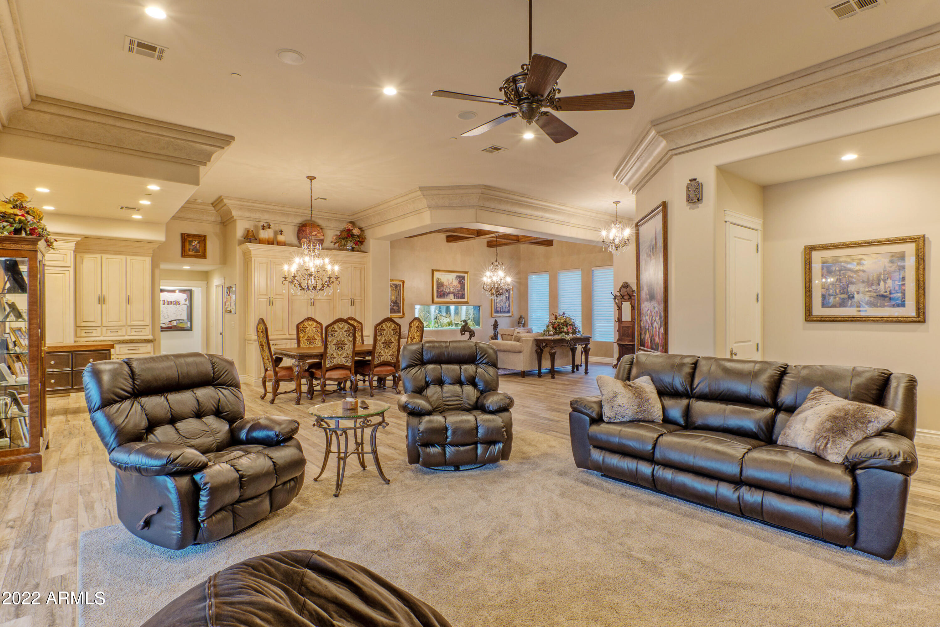 DESERT WIND - Residential