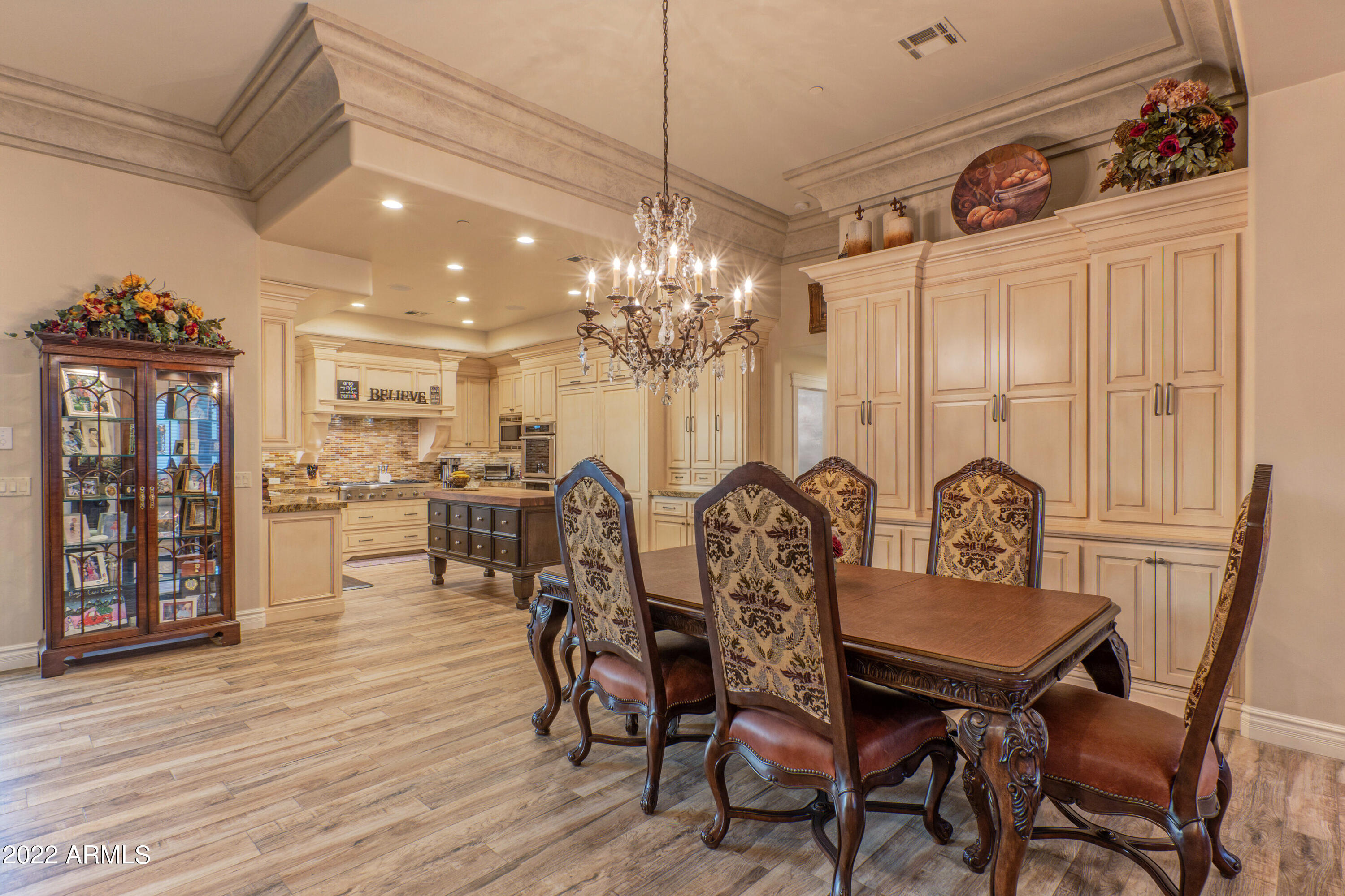 DESERT WIND - Residential