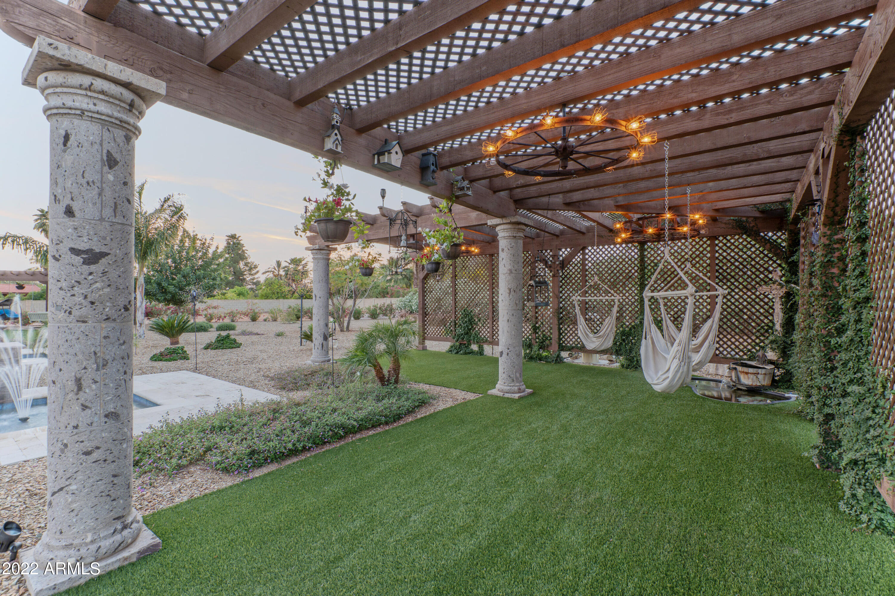 DESERT WIND - Residential