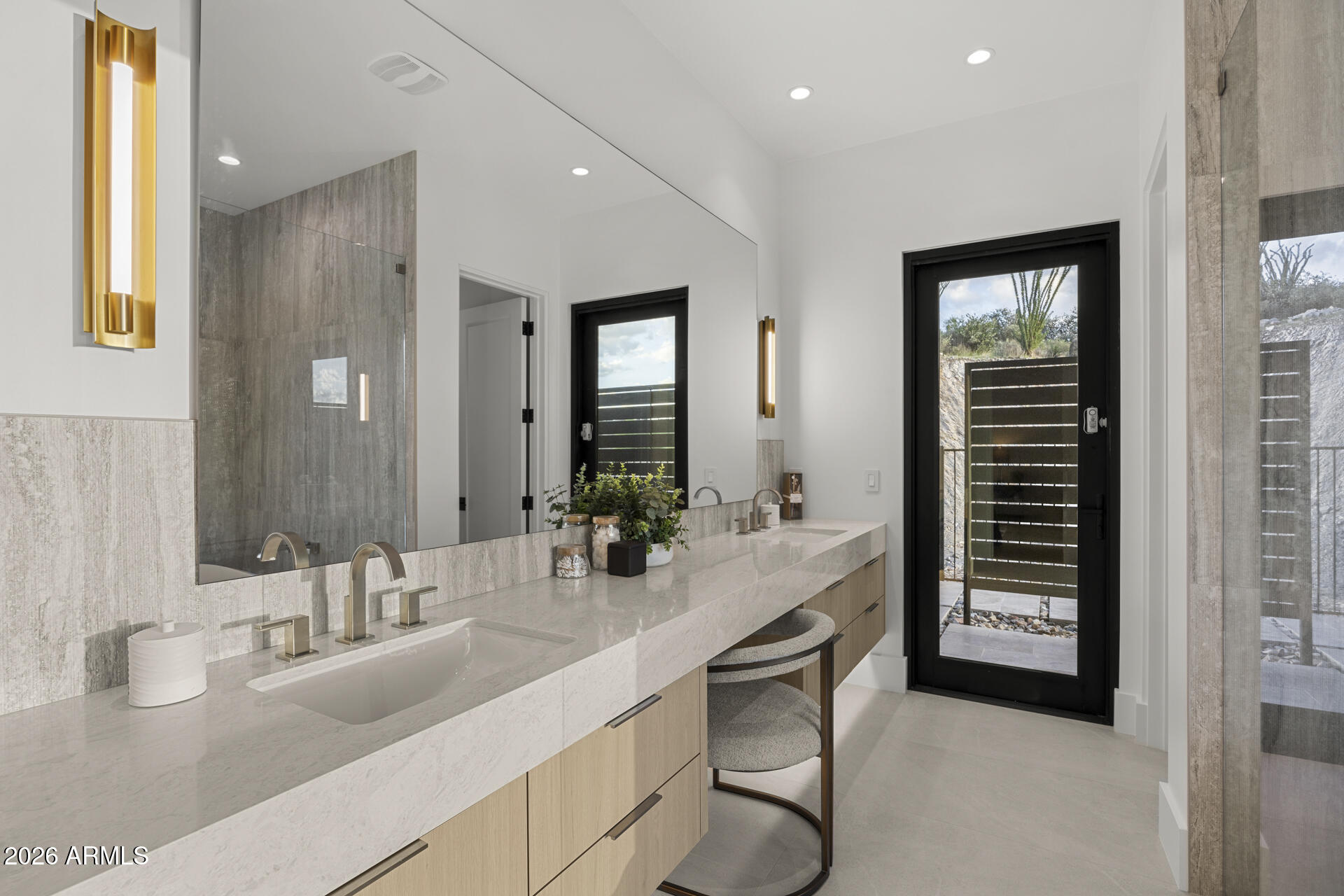 No HOA - Residential