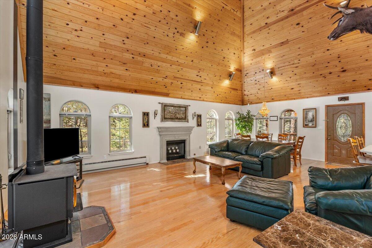 ALPINE VILLAGE ACRES - Residential