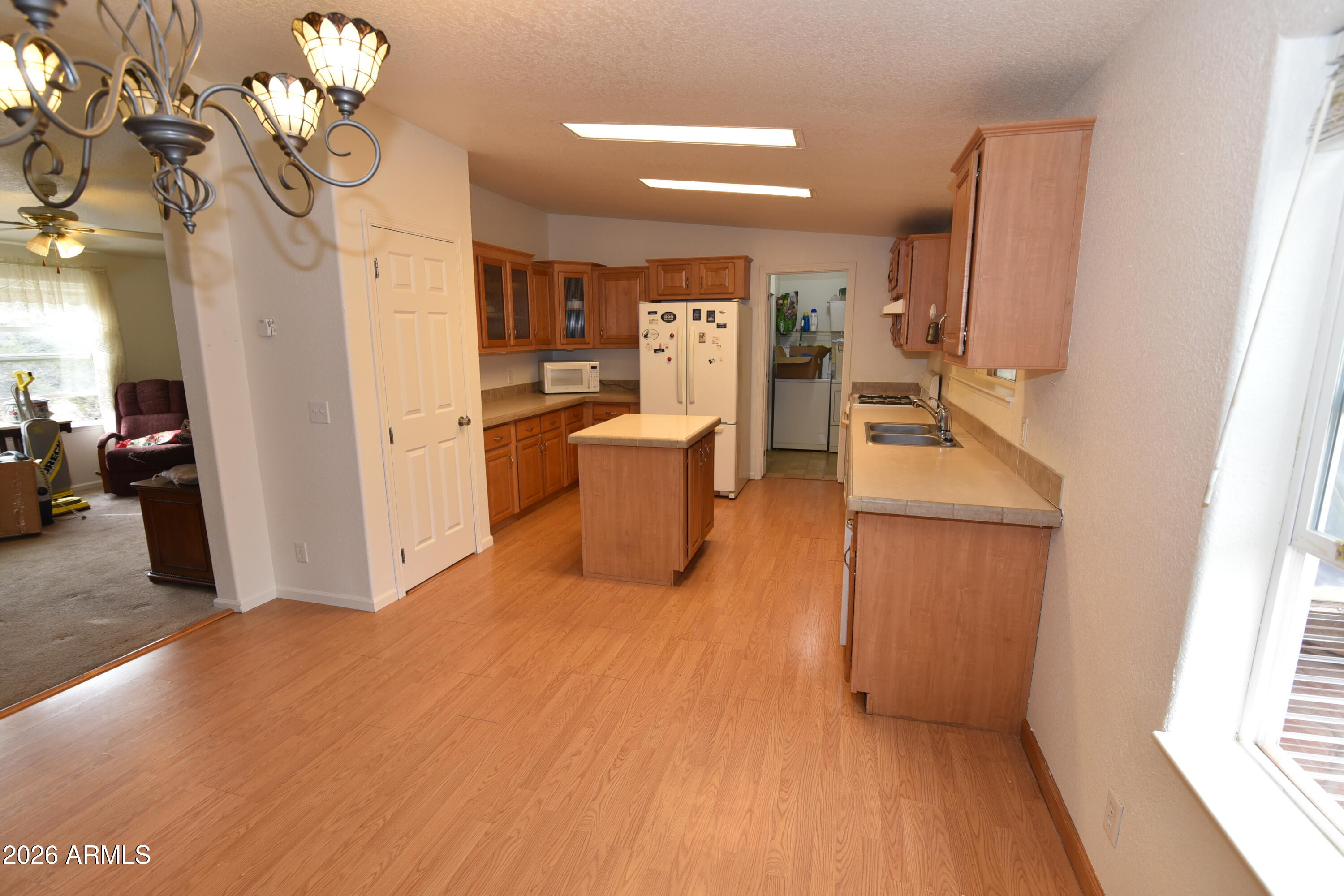 LAKE KAIBAB PARK UNIT 02 LOT: 646 - Residential
