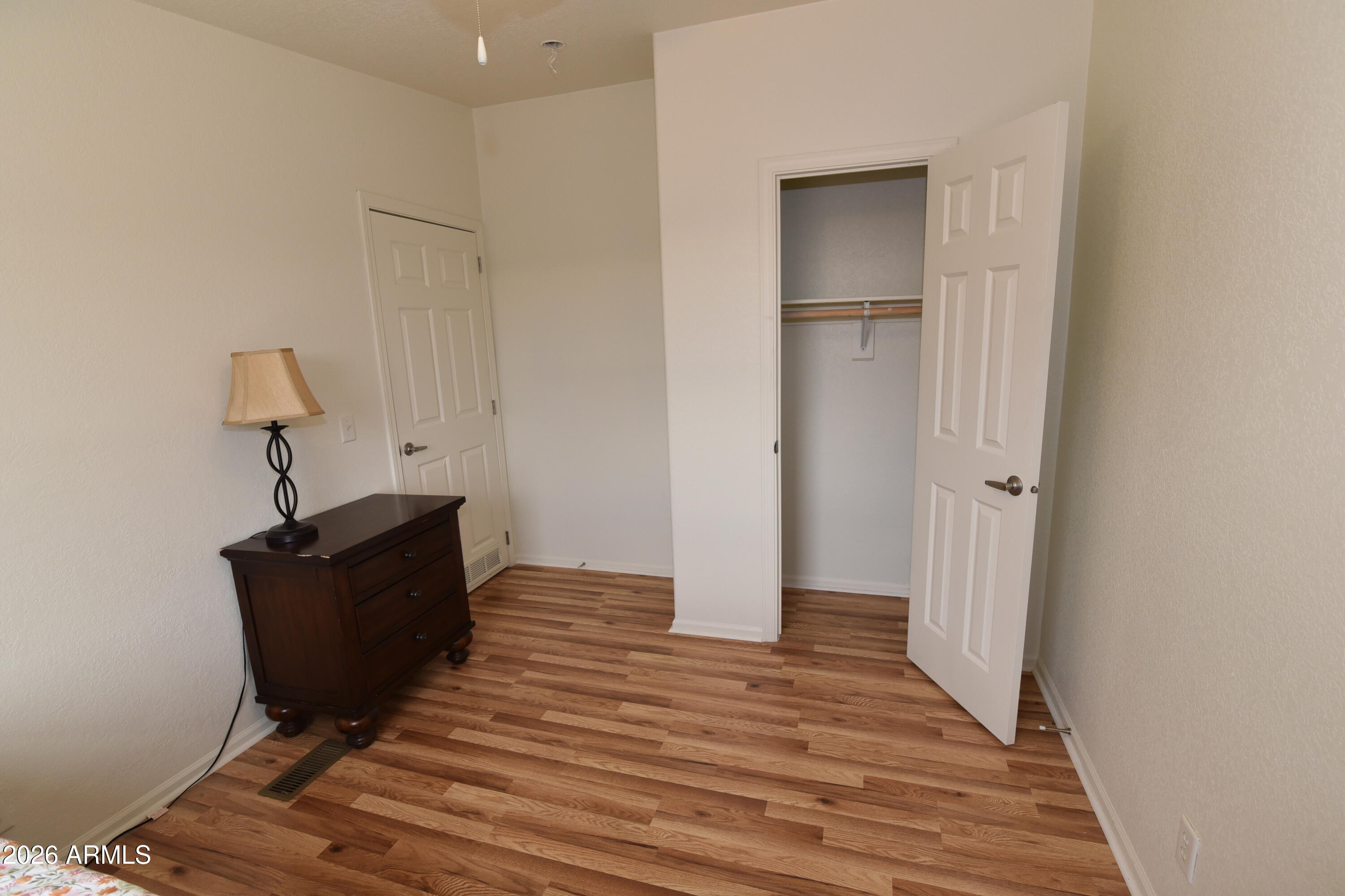 LAKE KAIBAB PARK UNIT 02 LOT: 646 - Residential
