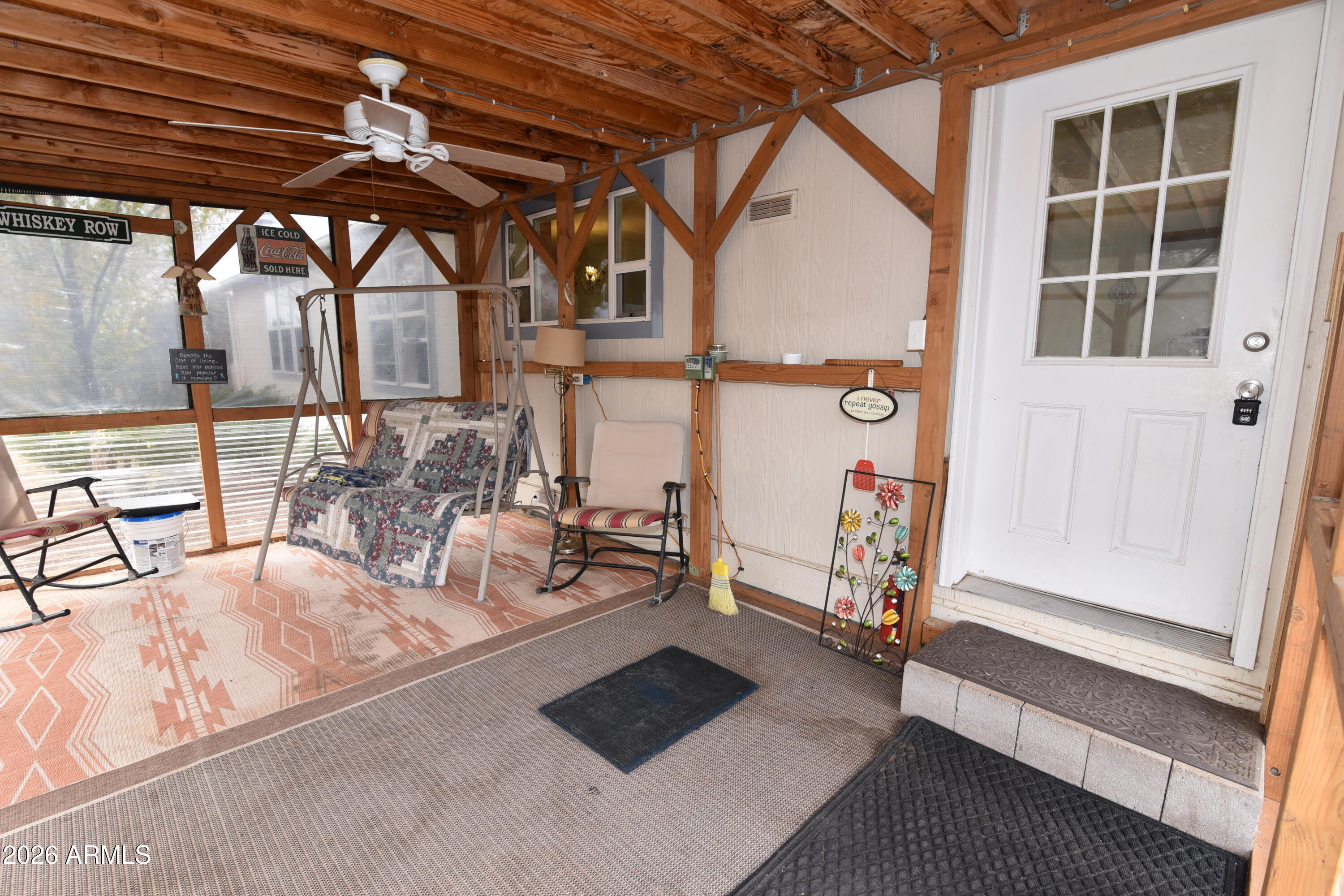 LAKE KAIBAB PARK UNIT 02 LOT: 646 - Residential