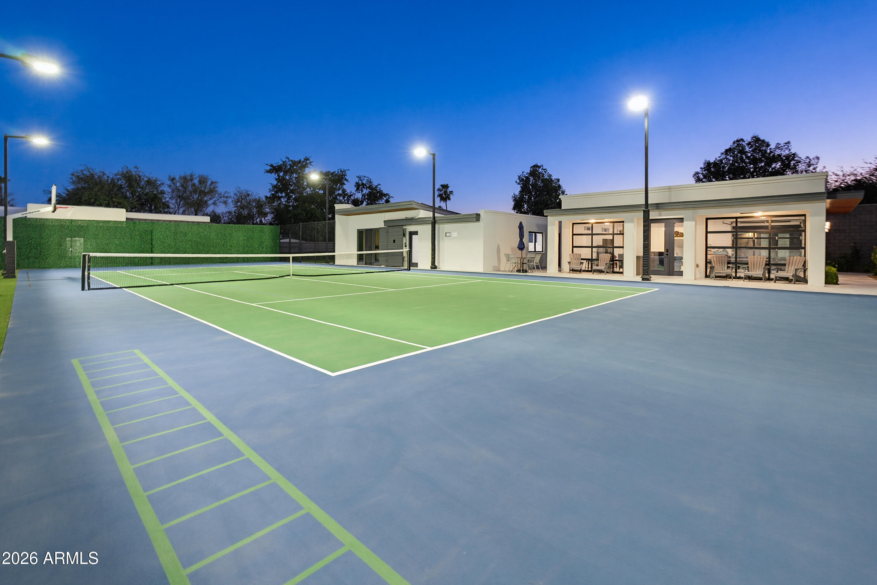 ARROYO HEIGHTS - Residential