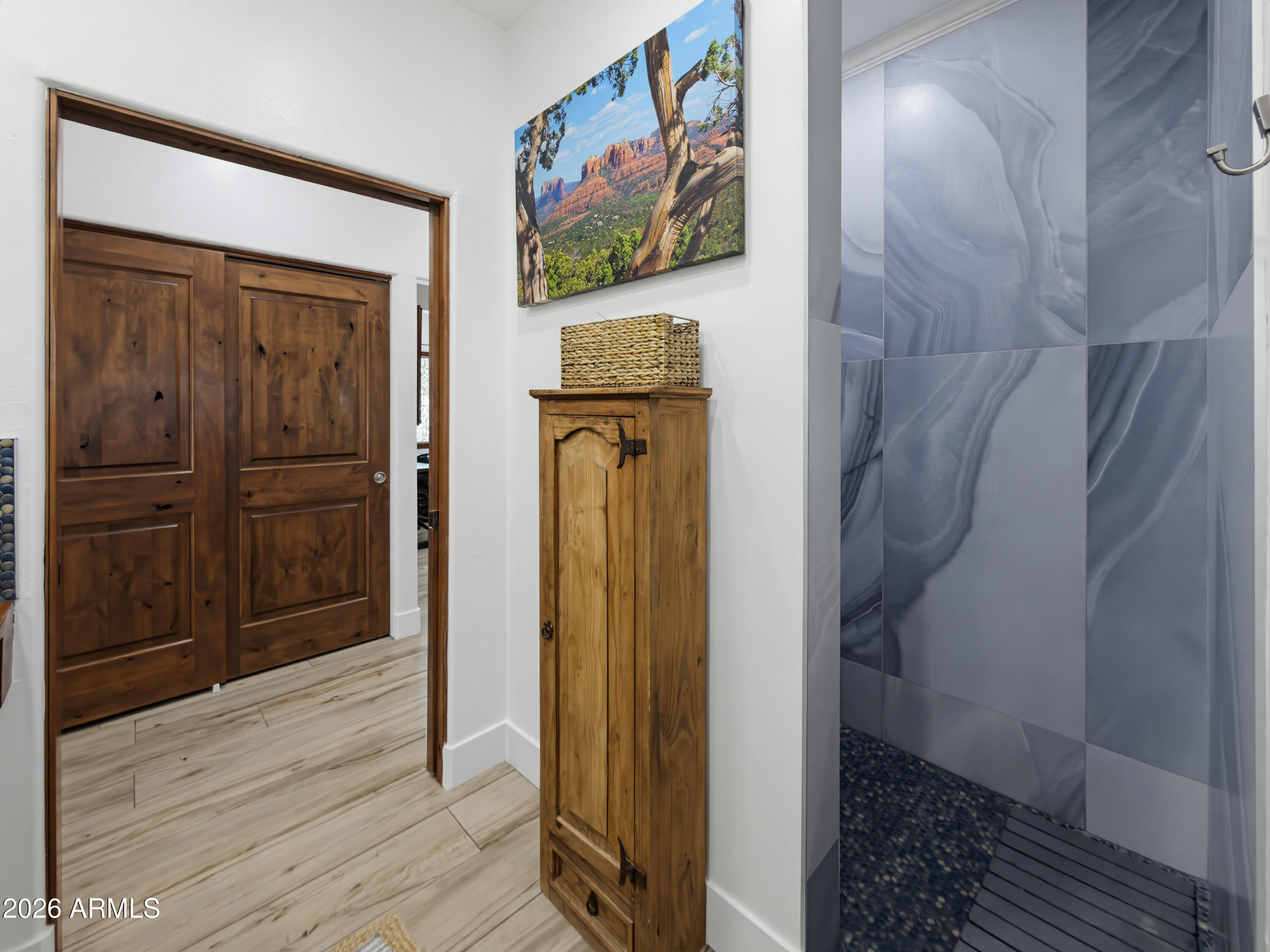 ARROYO HEIGHTS - Residential