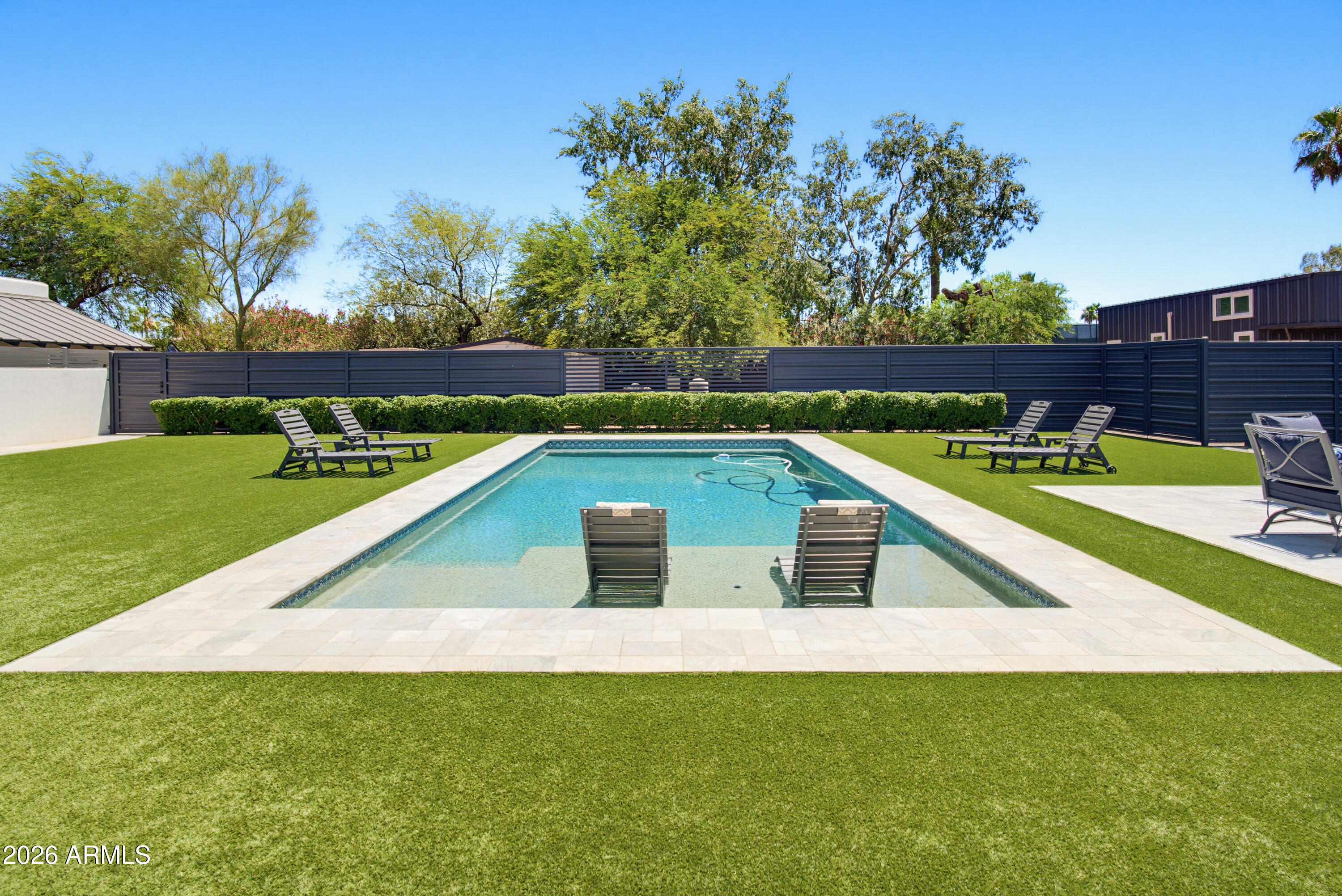 ARROYO HEIGHTS - Residential
